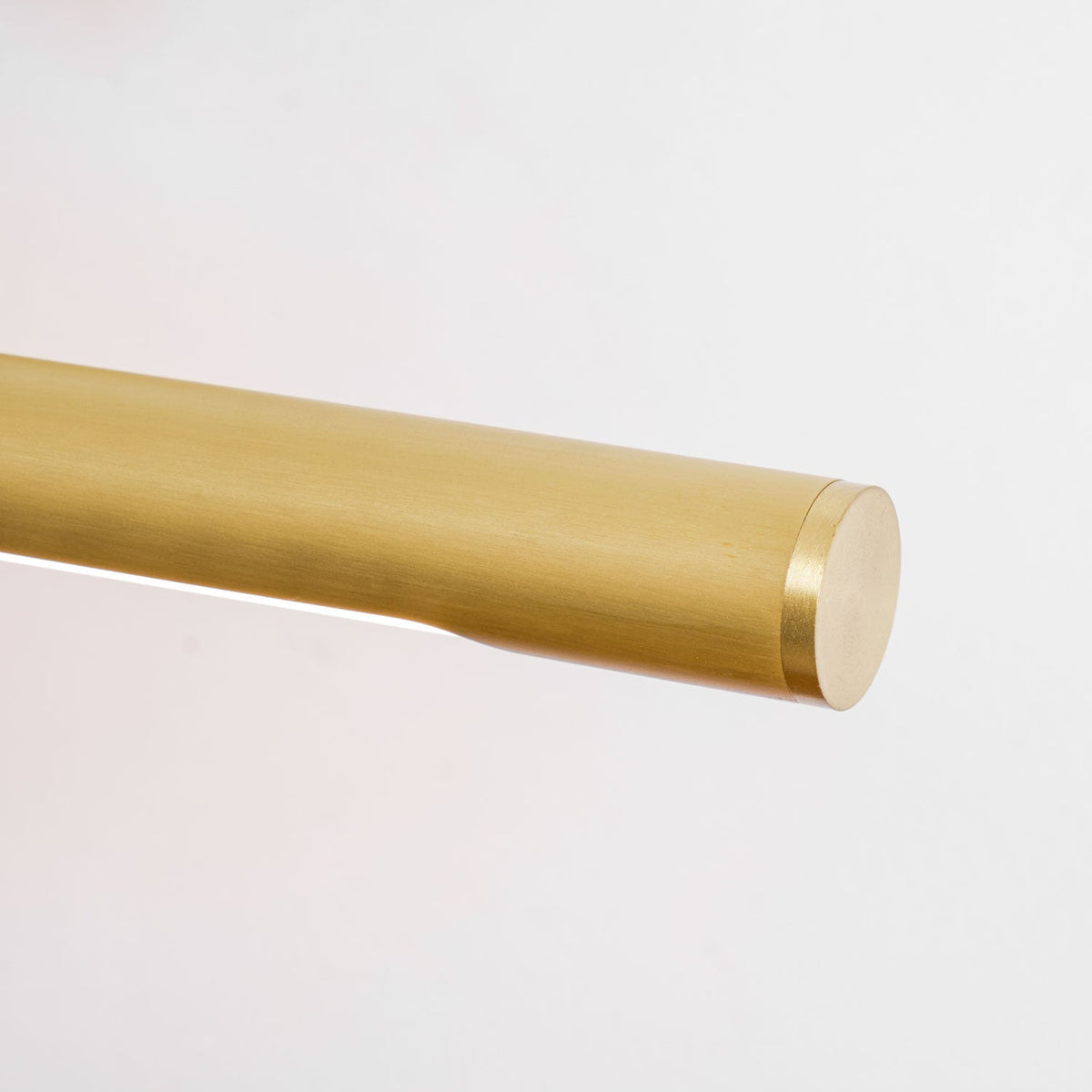Viraarina Elegance Art Linear Wall Light