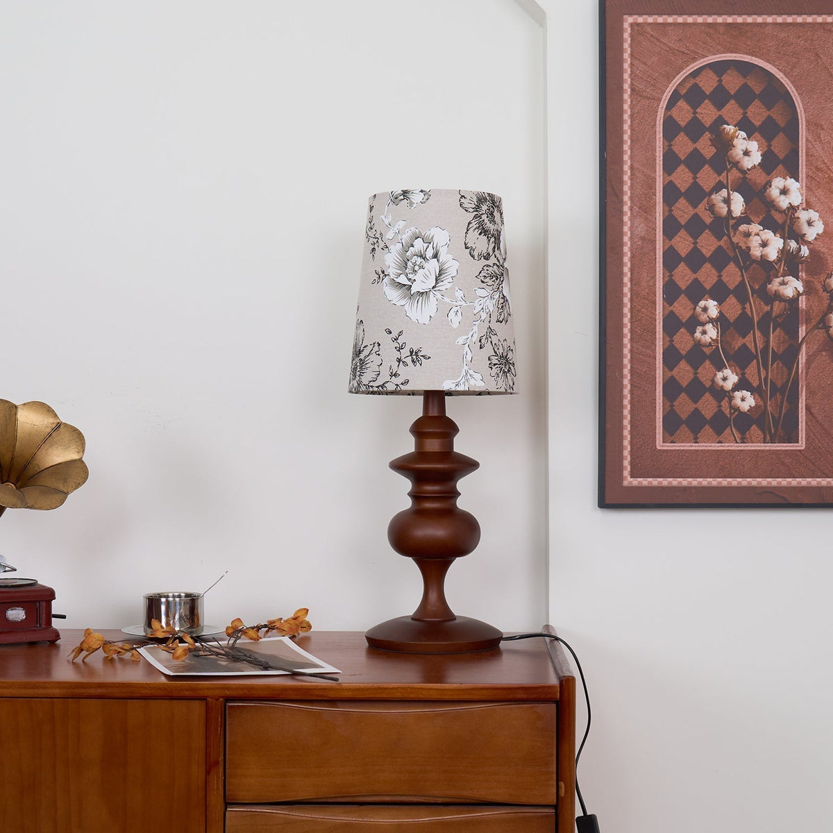 Lumiselle Table Lamp