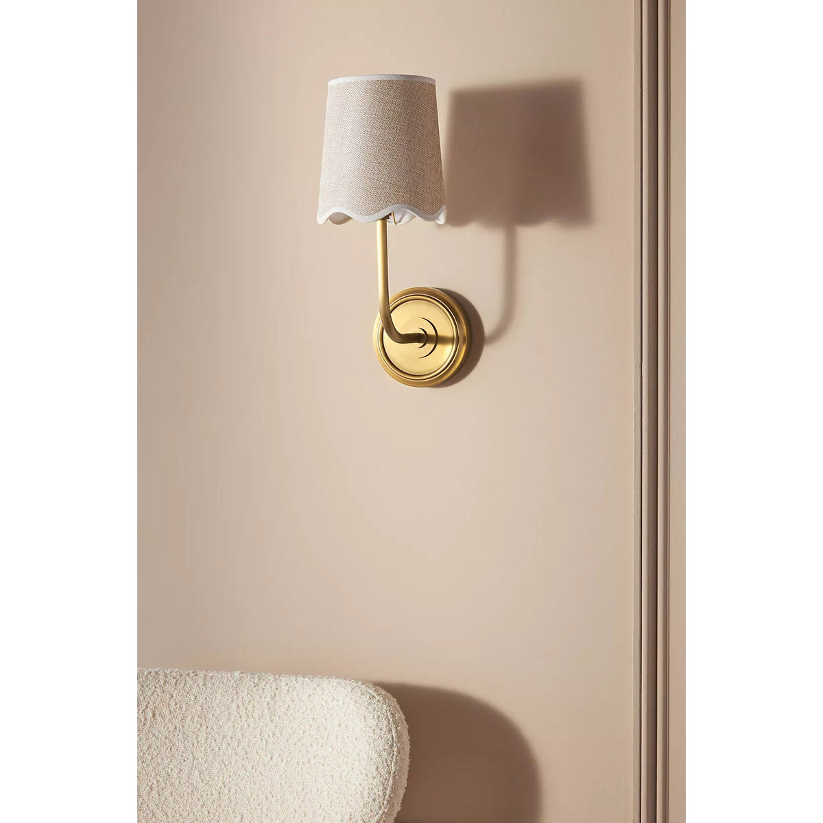 Sifuvyo Modern Minimalist Fabric Metal Wall Lamp