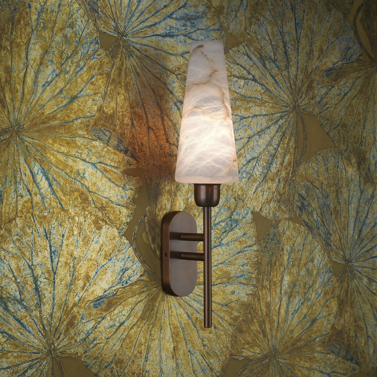 Arras Contemporary Alabaster Wall Lamp