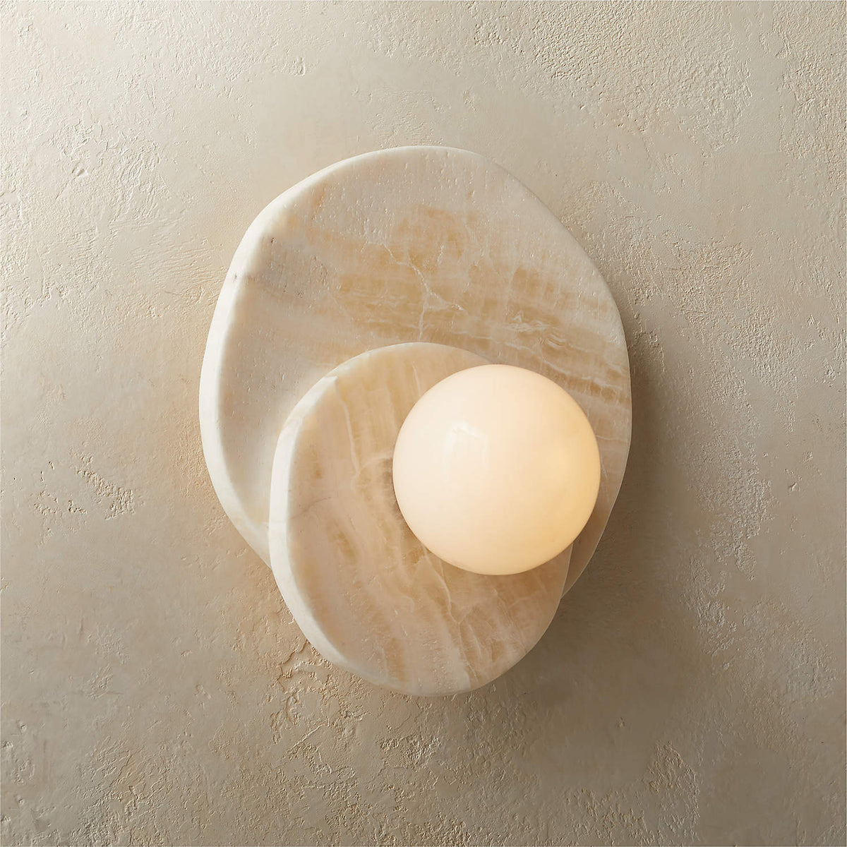 Alorarae Organic Alabaster Wall Light