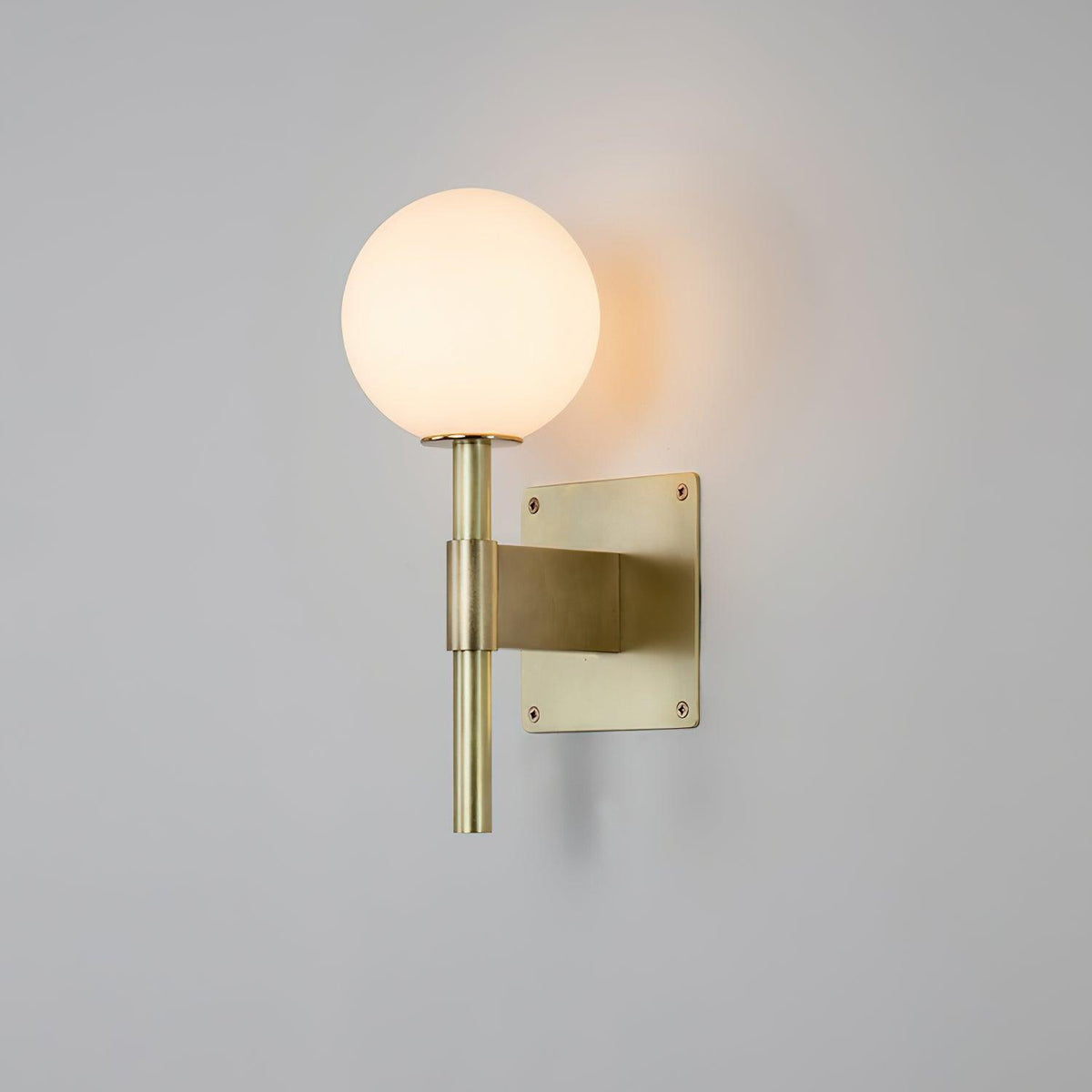Veleneria Wall Lamp