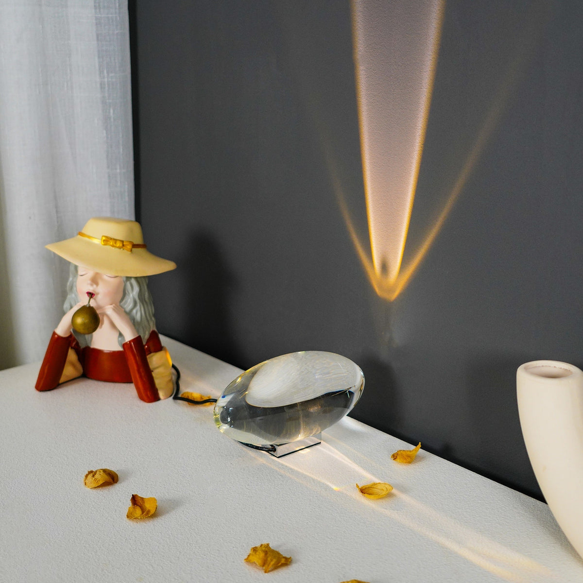 Solarece Crystal Minimalist Table Lamp