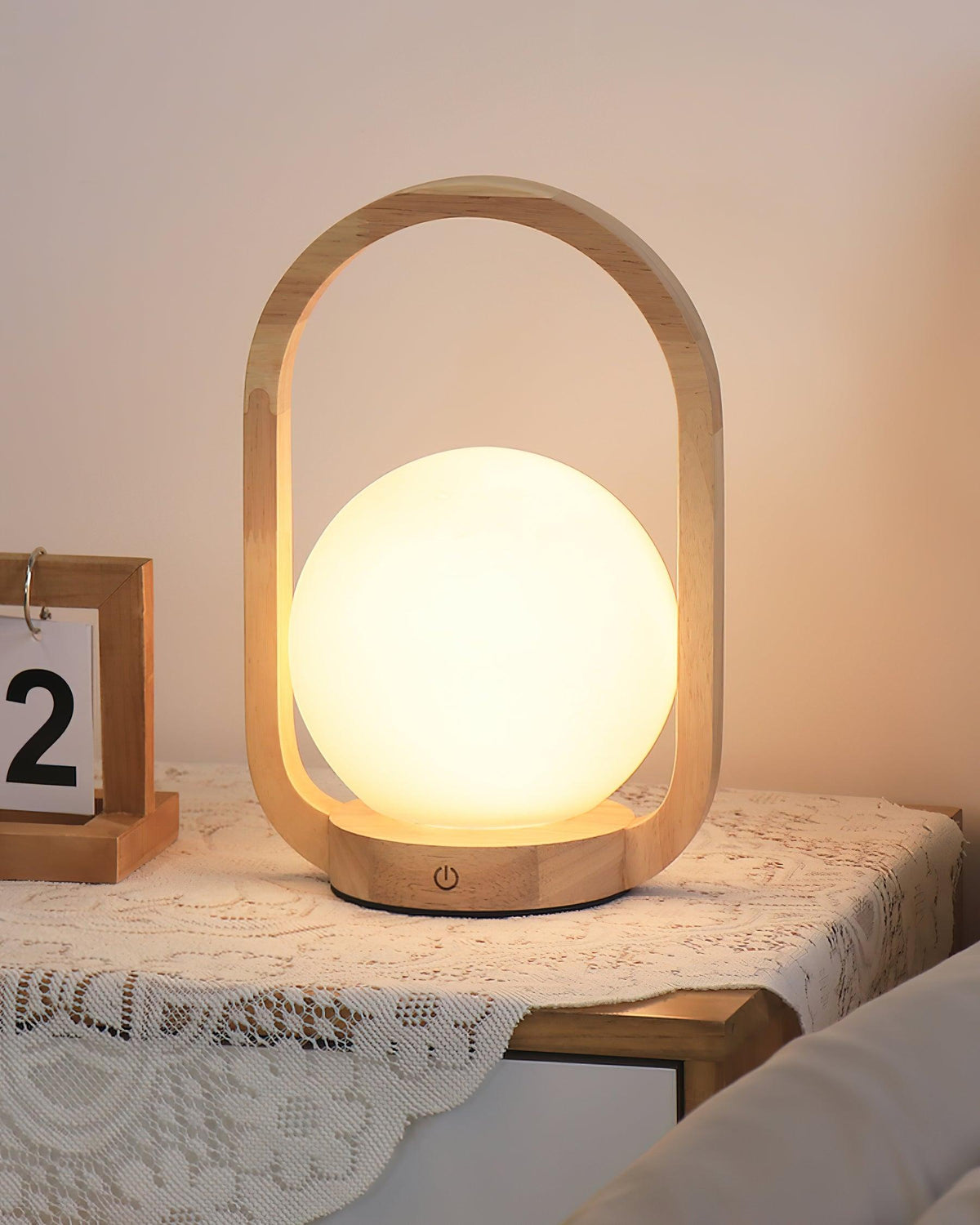 Orelanise Table Lamp