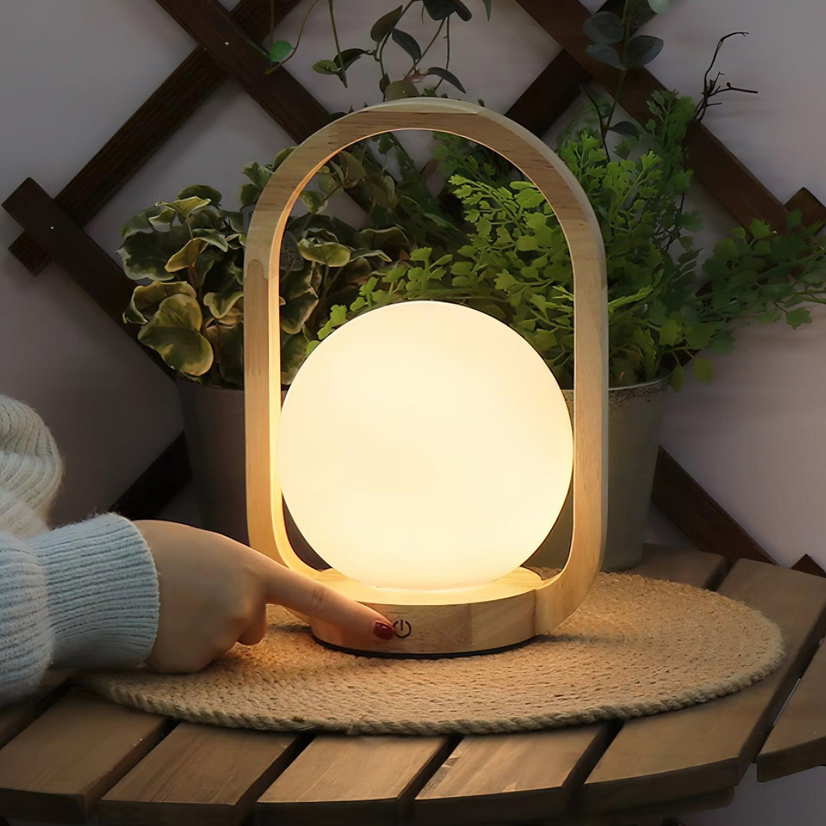 Orelanise Table Lamp