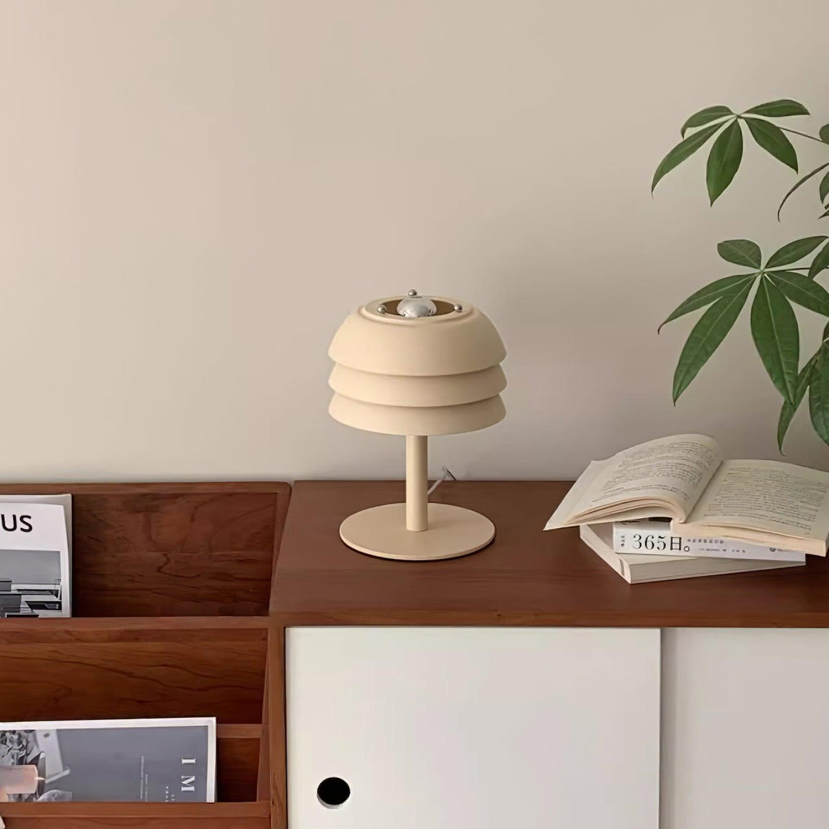 Soraaya Table Lamp