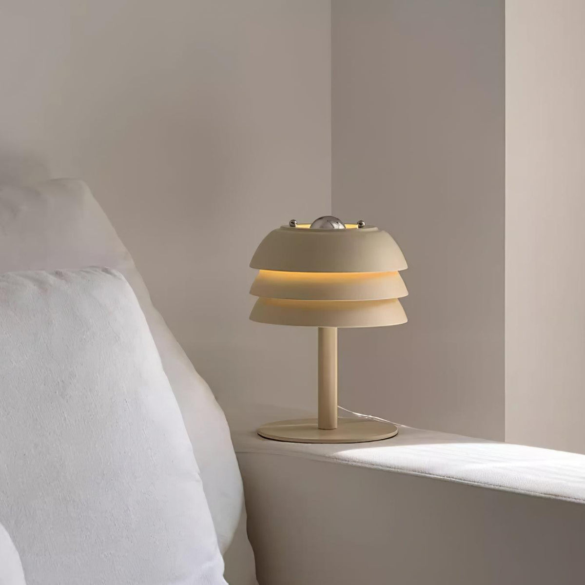 Soraaya Table Lamp