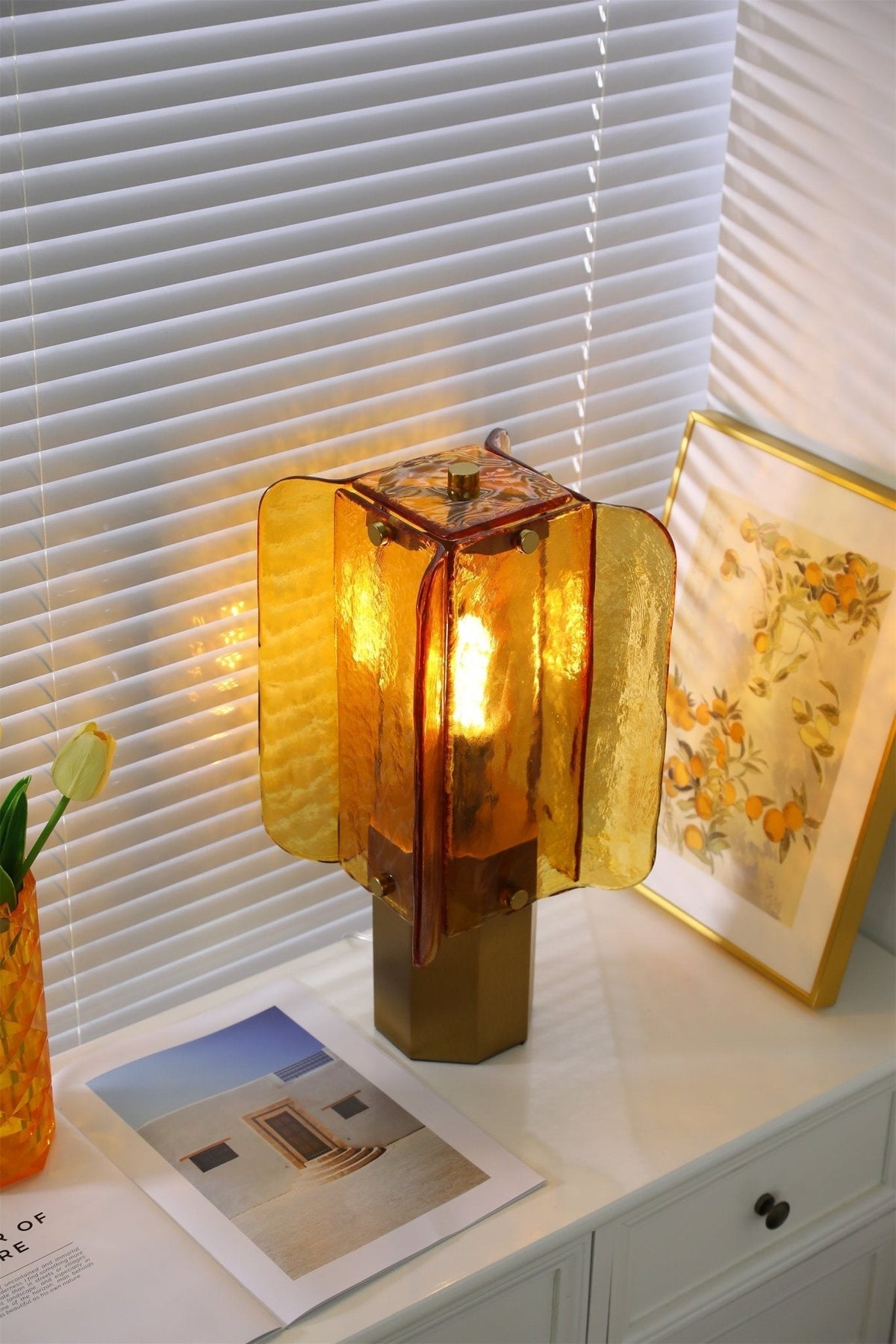 Yentix Glass Table Lamp