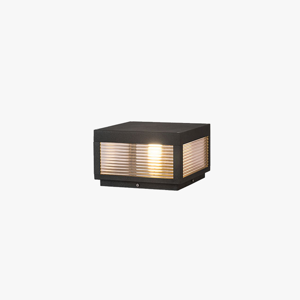 Lenorae Outdoor Light Post Vintage LED-Neutral Decor