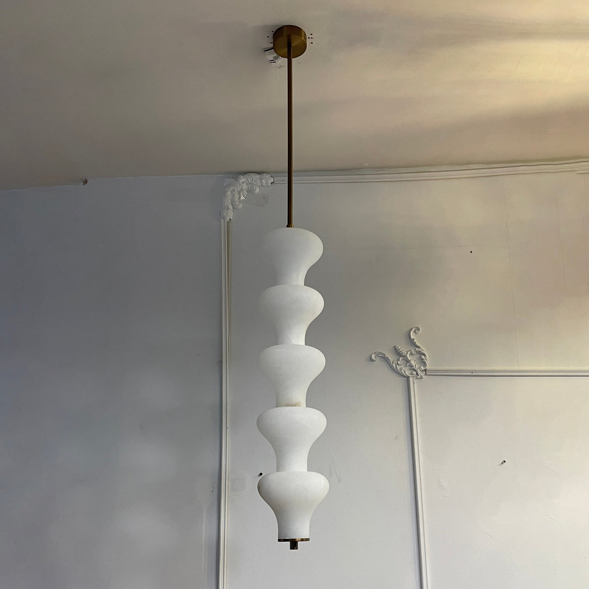 Nivalina Alabaster Pendant Lamp