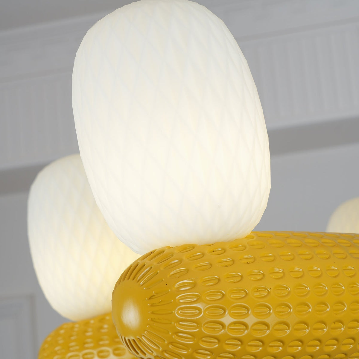 Loob Chandelier