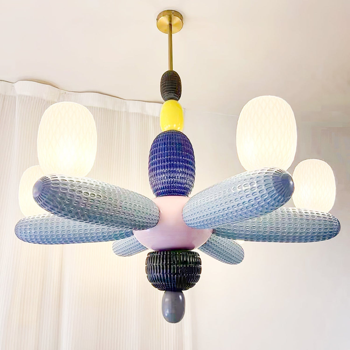 Loob Chandelier