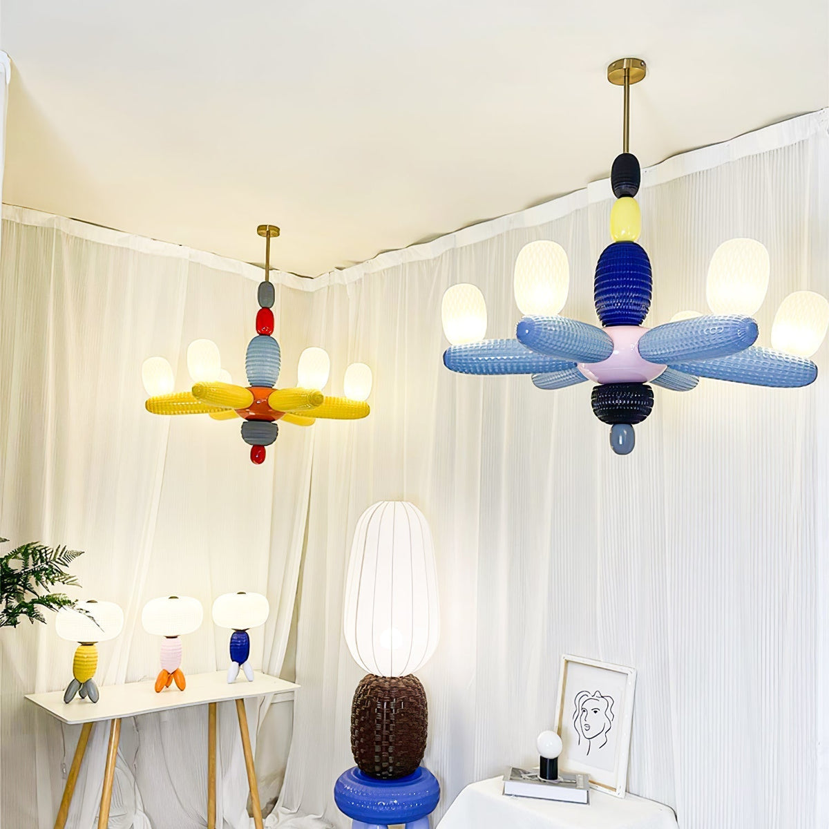 Loob Chandelier