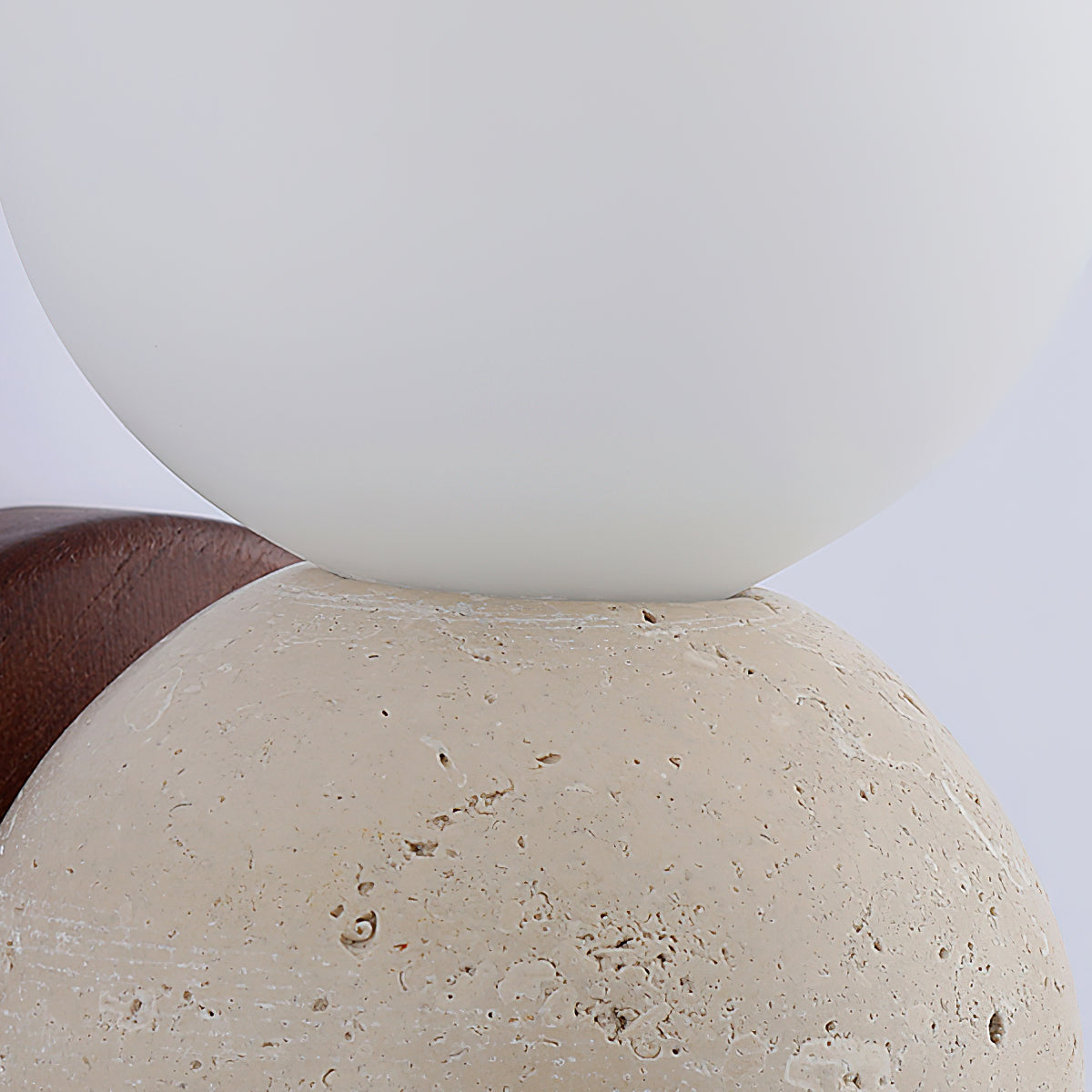 Elaieria Wall Lamp