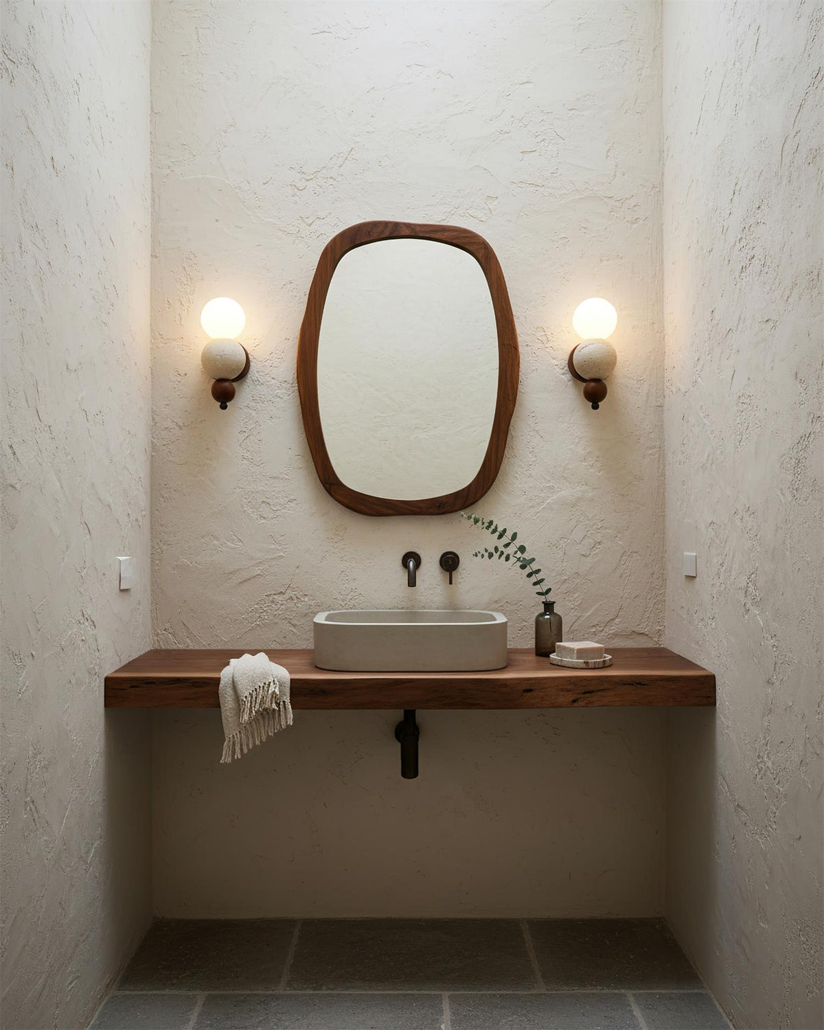 Elaieria Wall Lamp