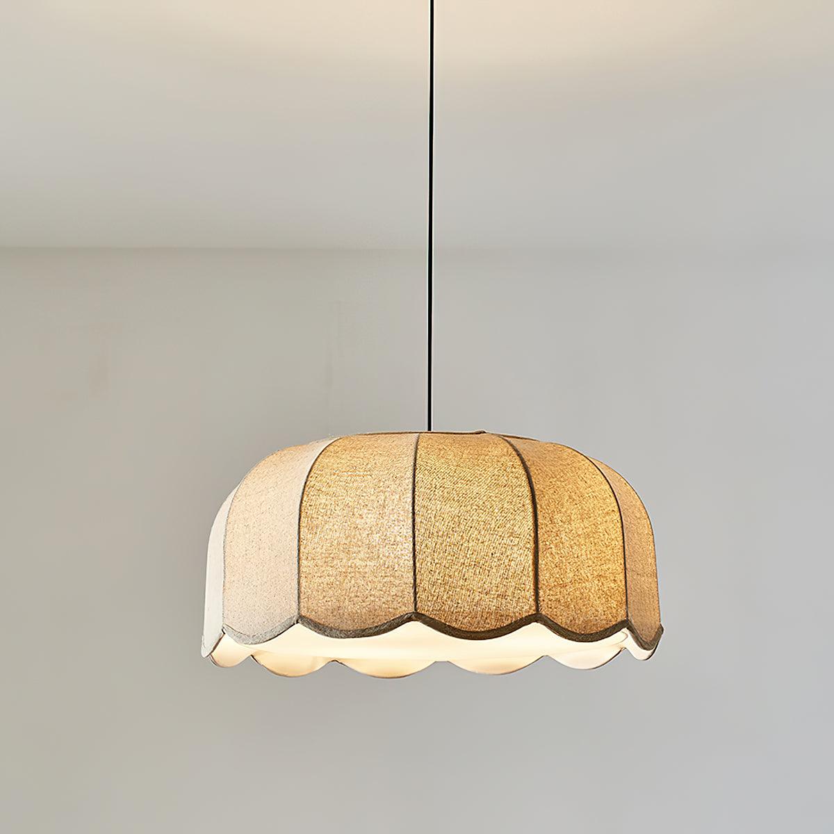 Jutunon Banana Leaf Pendant Light