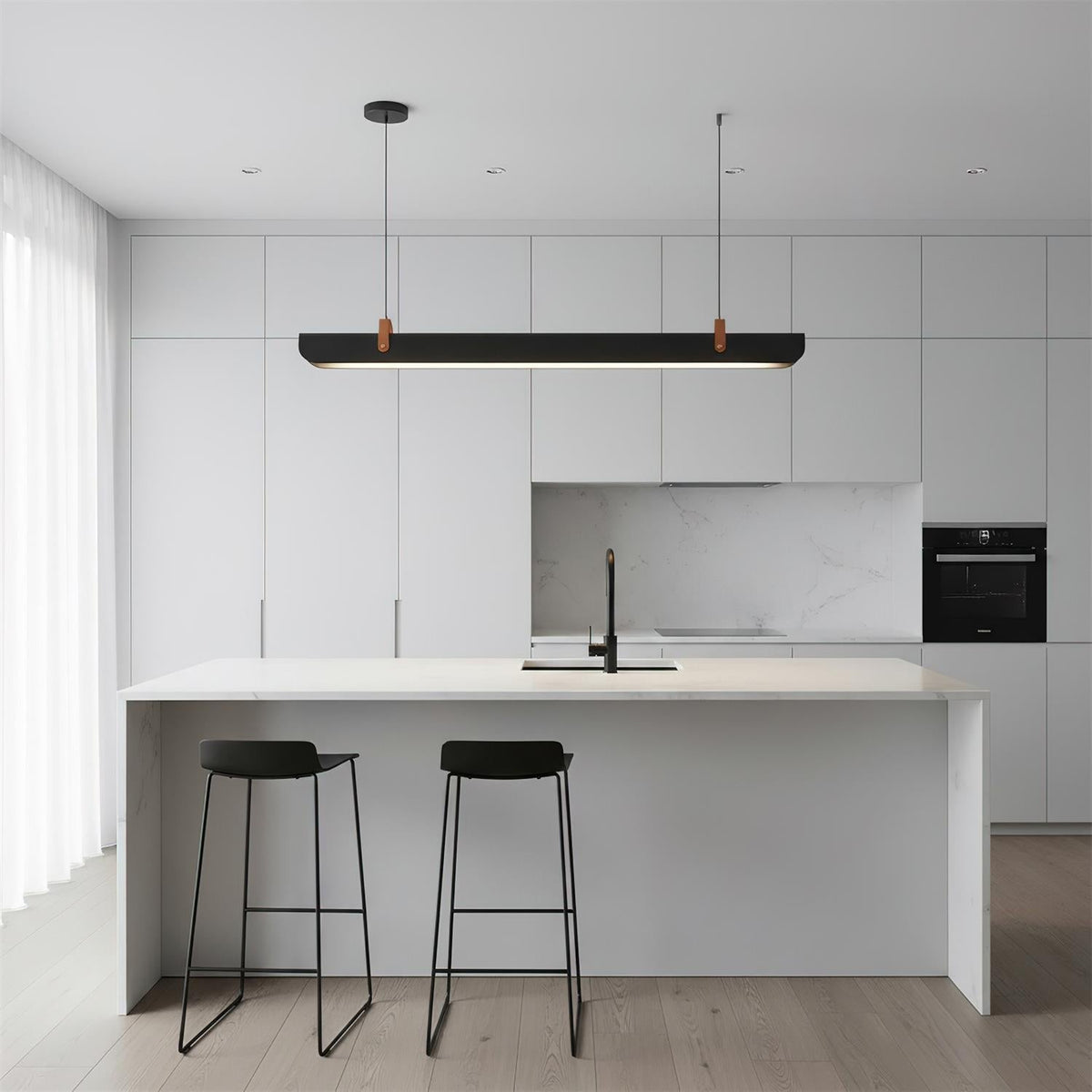 Cireleon Line Chandelier