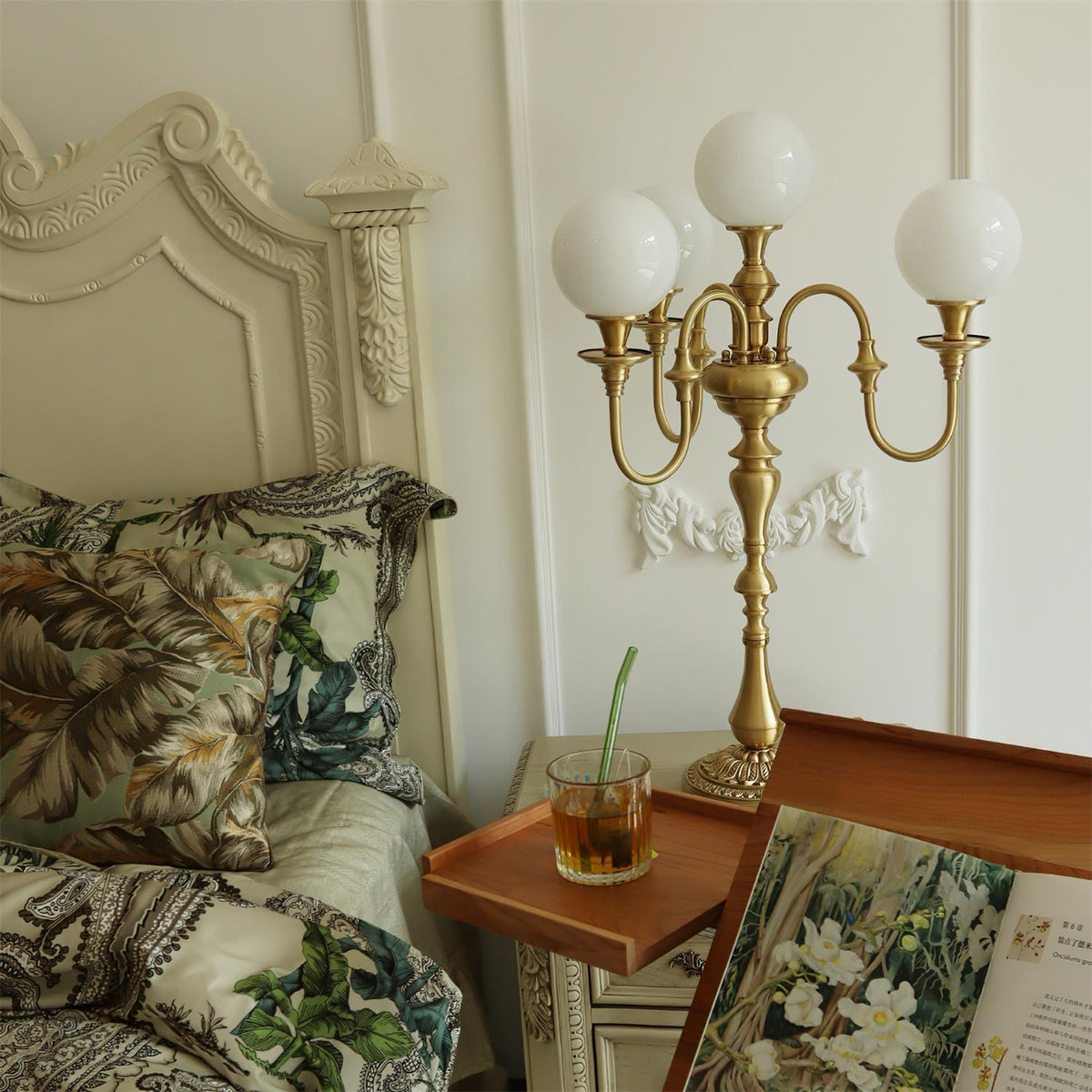 Selirina Table Lamp