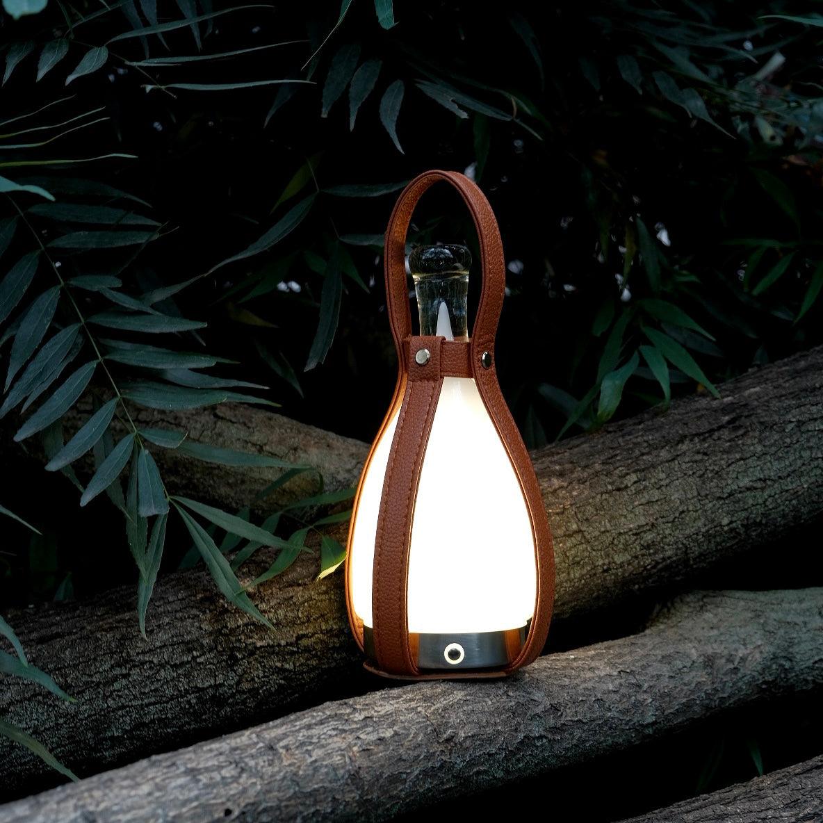 Avenelaine Table Lamp