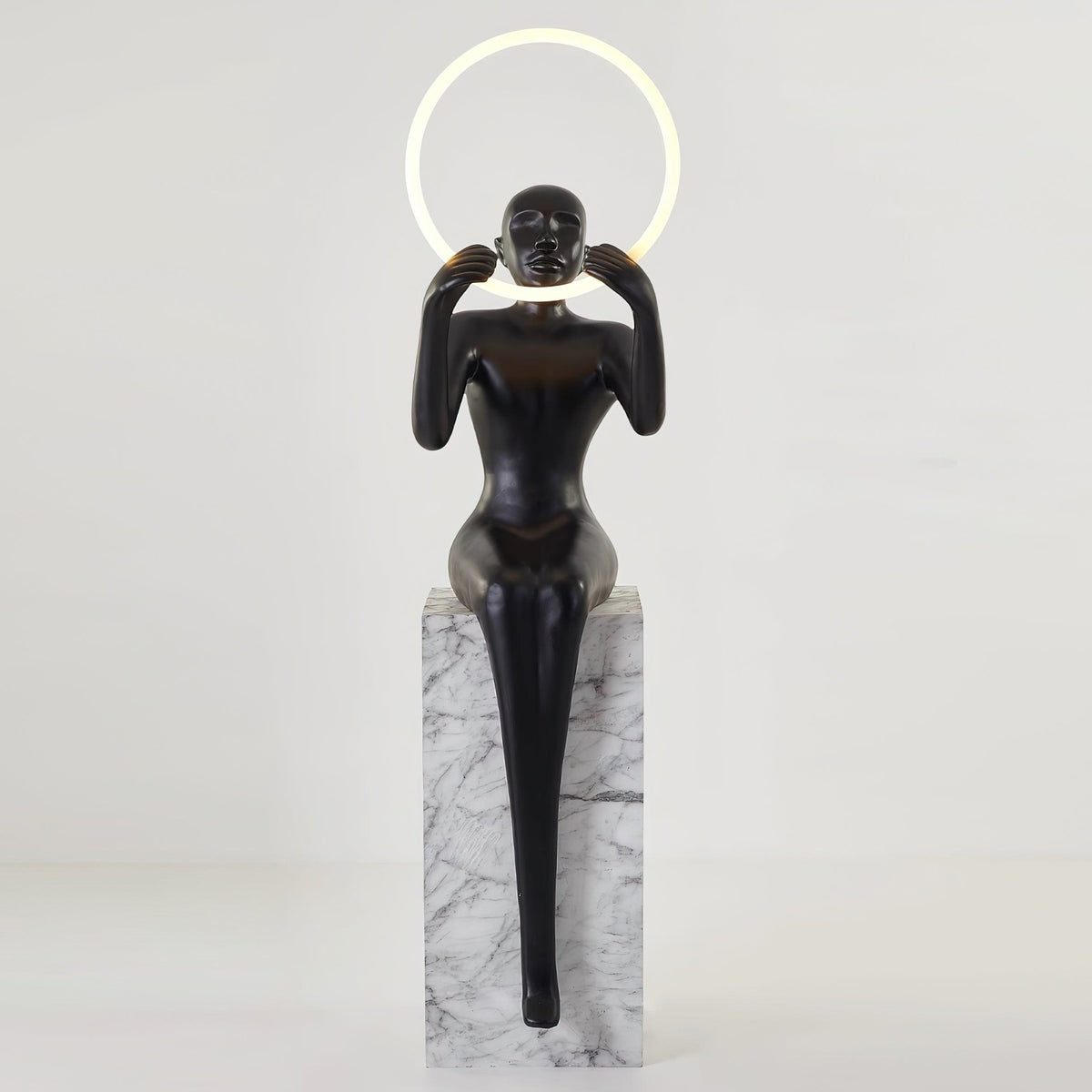Aurolia Floor Lamp