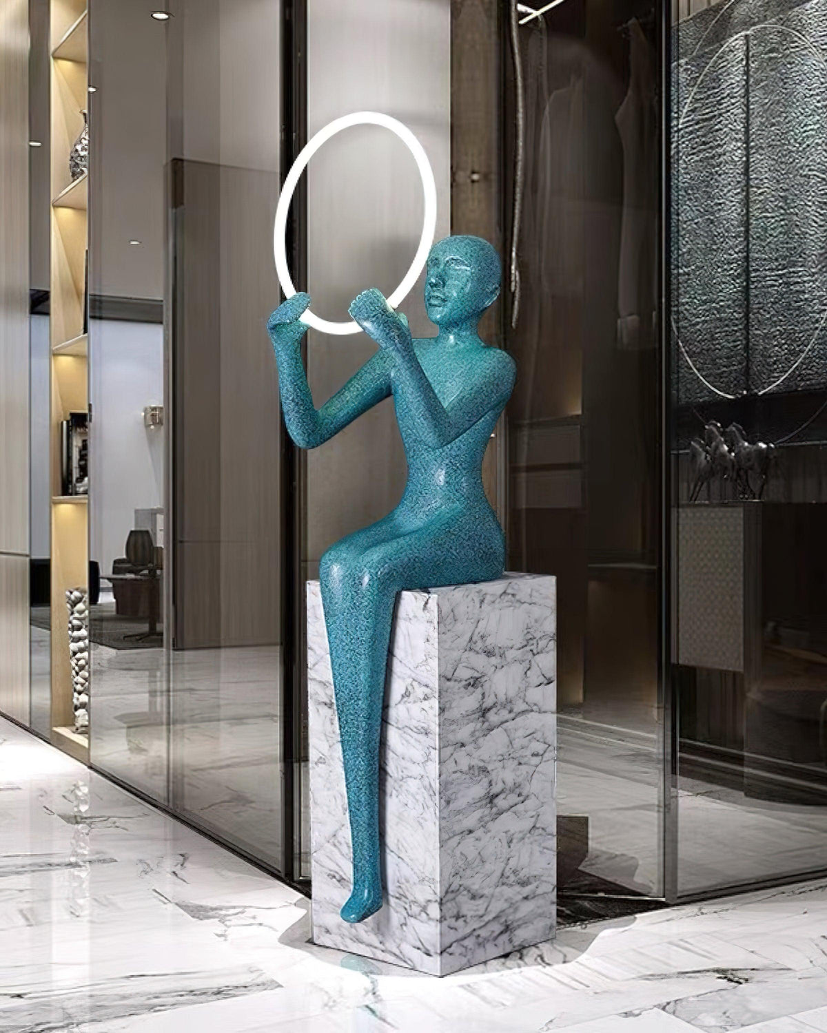 Aurolia Floor Lamp