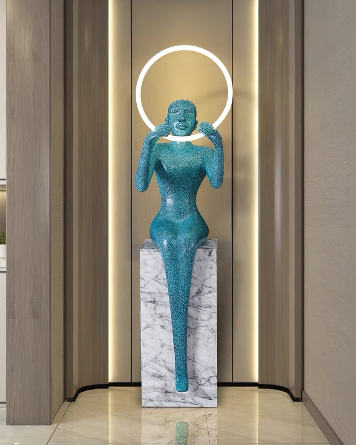 Aurolia Floor Lamp