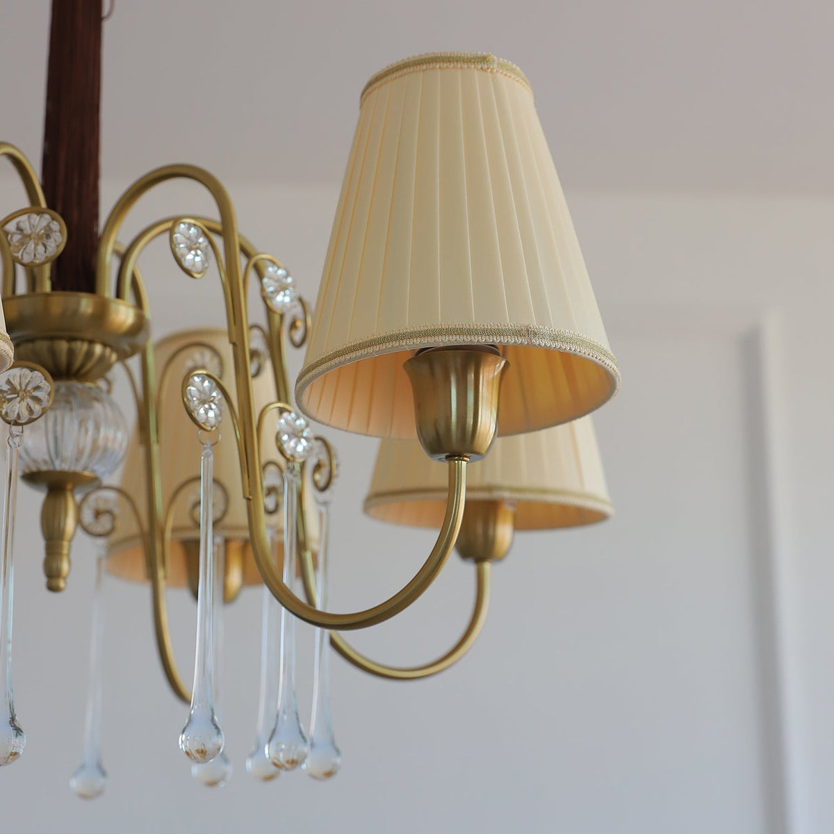 Mondia Chandelier