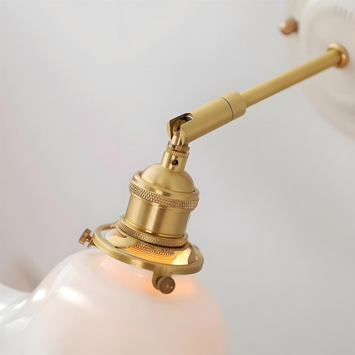 Orelivette Wall Lamp