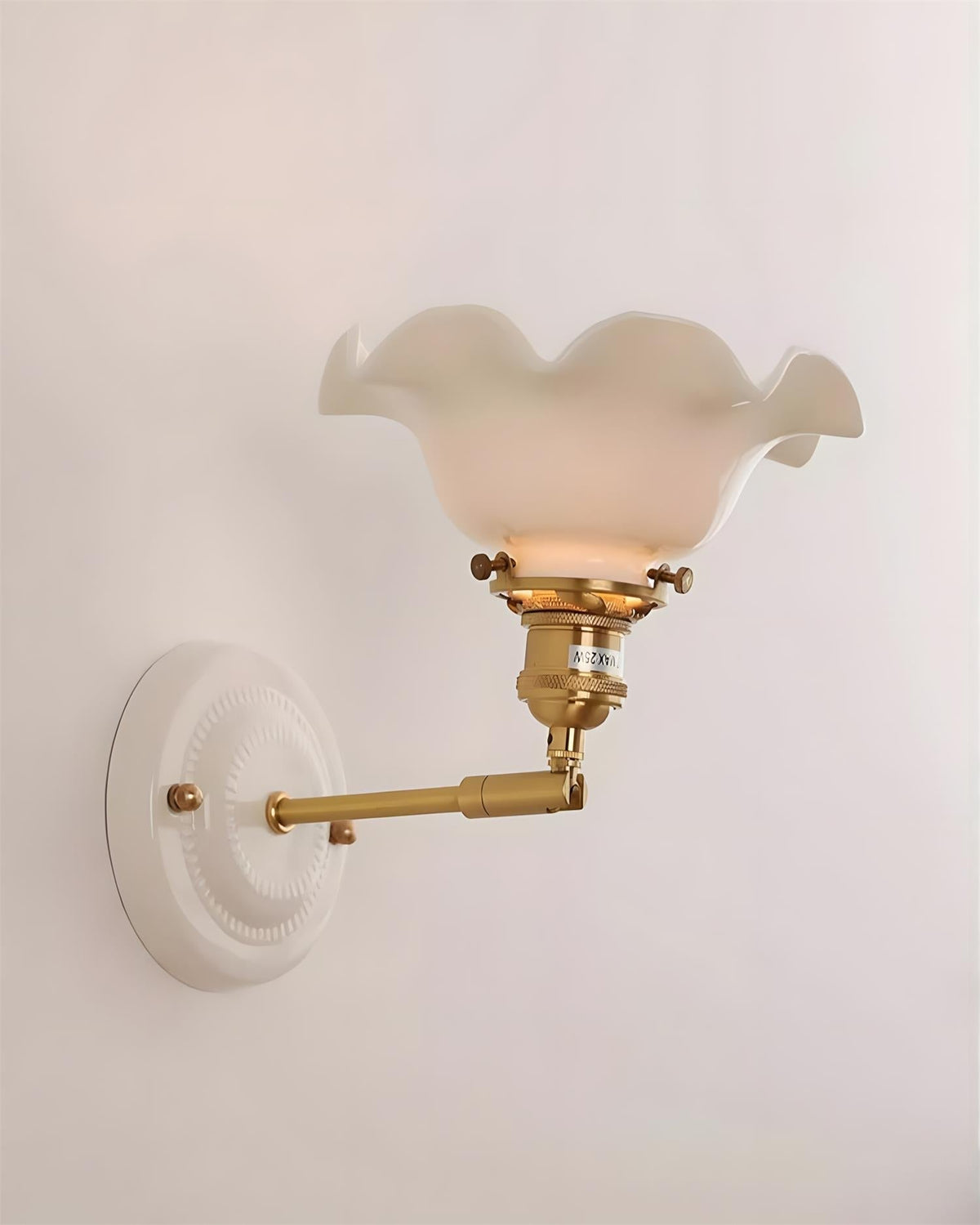 Orelivette Wall Lamp