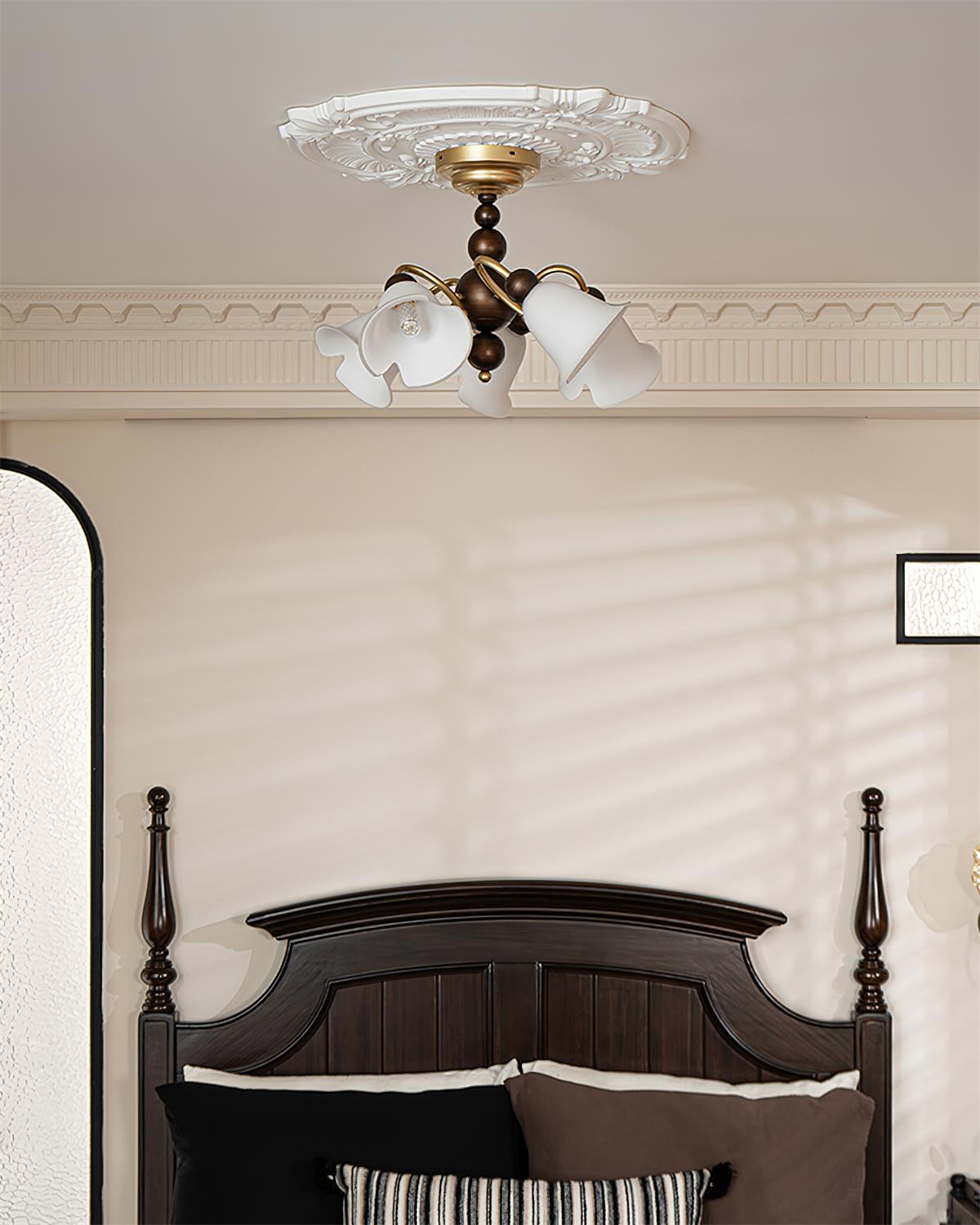 Avenivine Ceiling Lamp