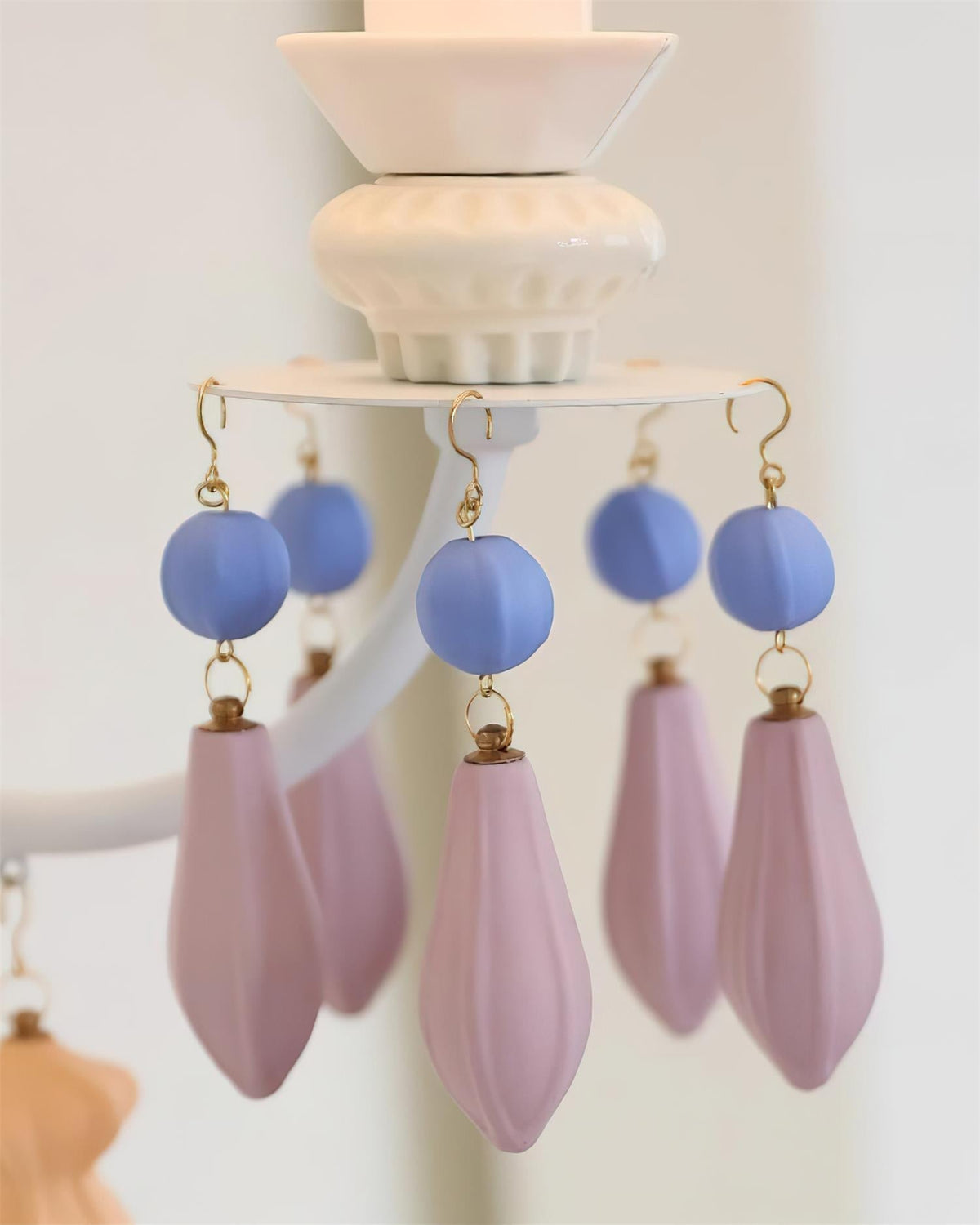 Avenivelia Wall Lamp