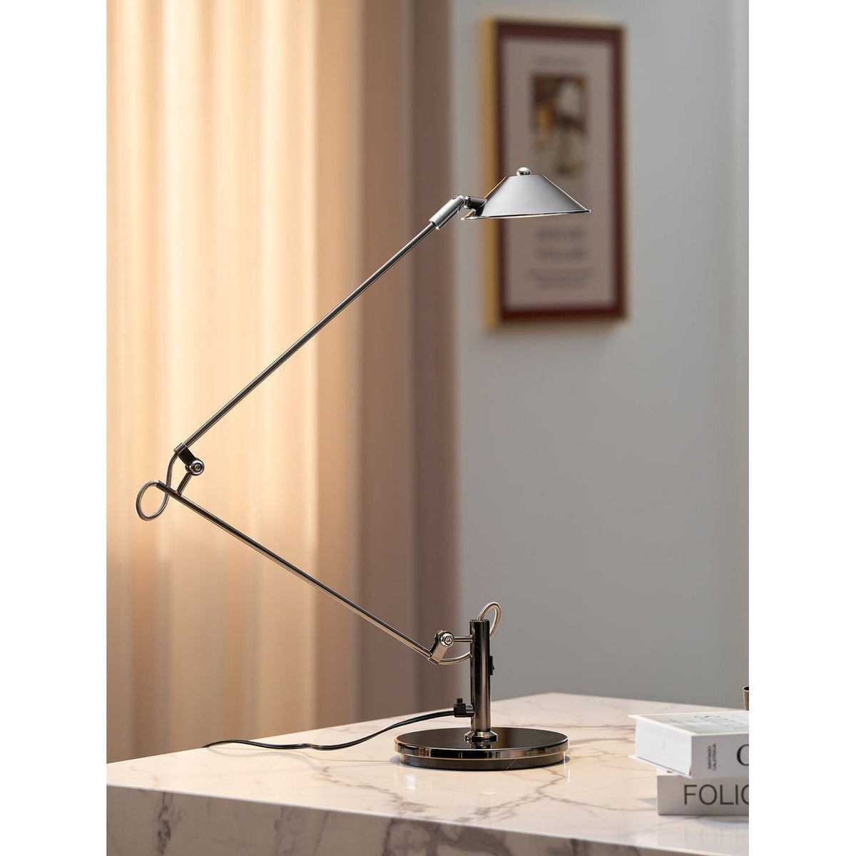 Selinaya Articulated Table Lamp