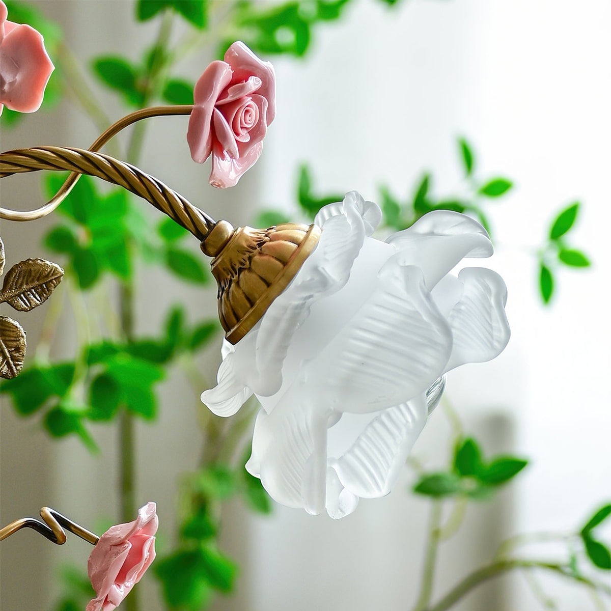 Terierena Table Lamp