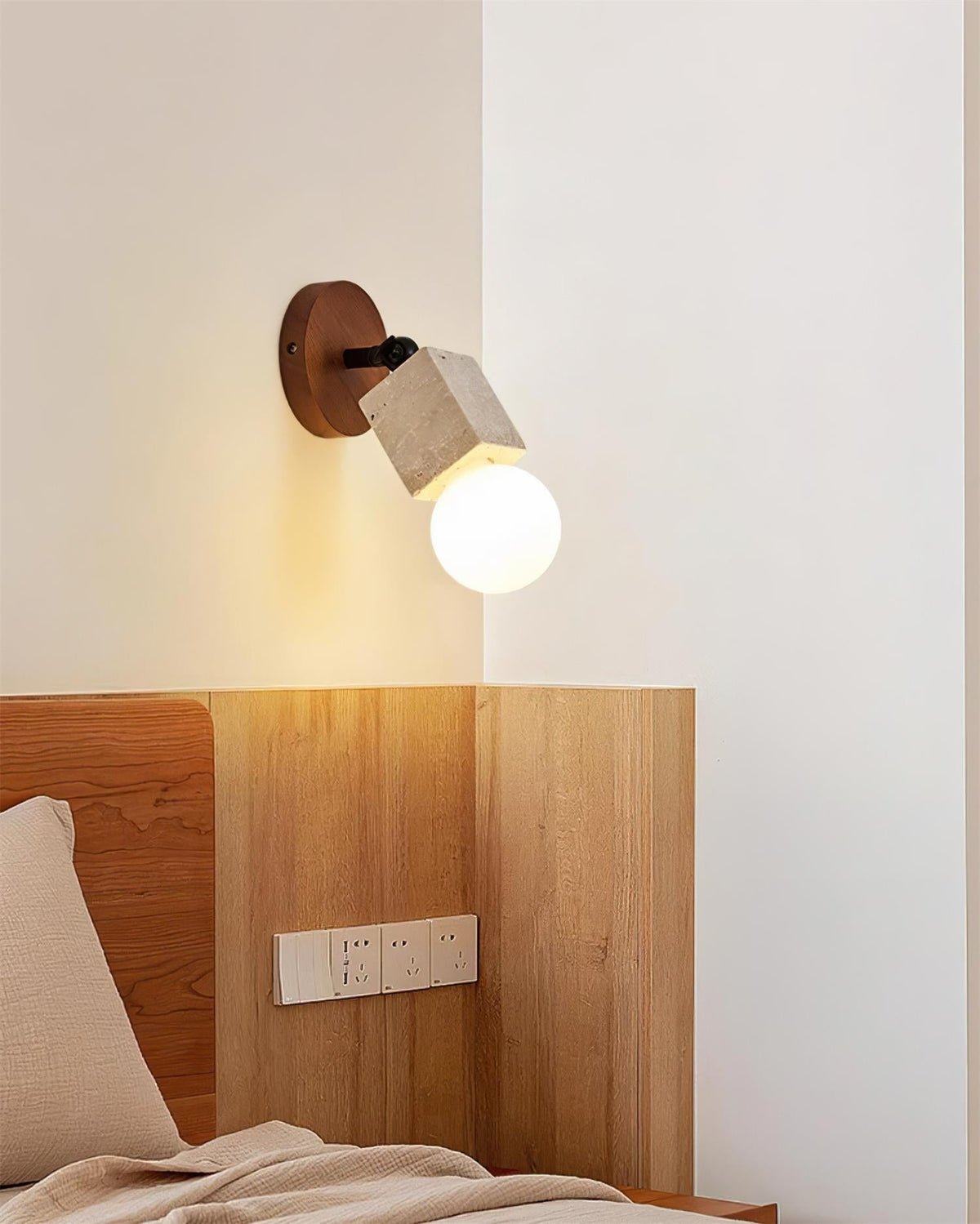 Tavaenne Cute Travertine Wall Lamp Wood Plate