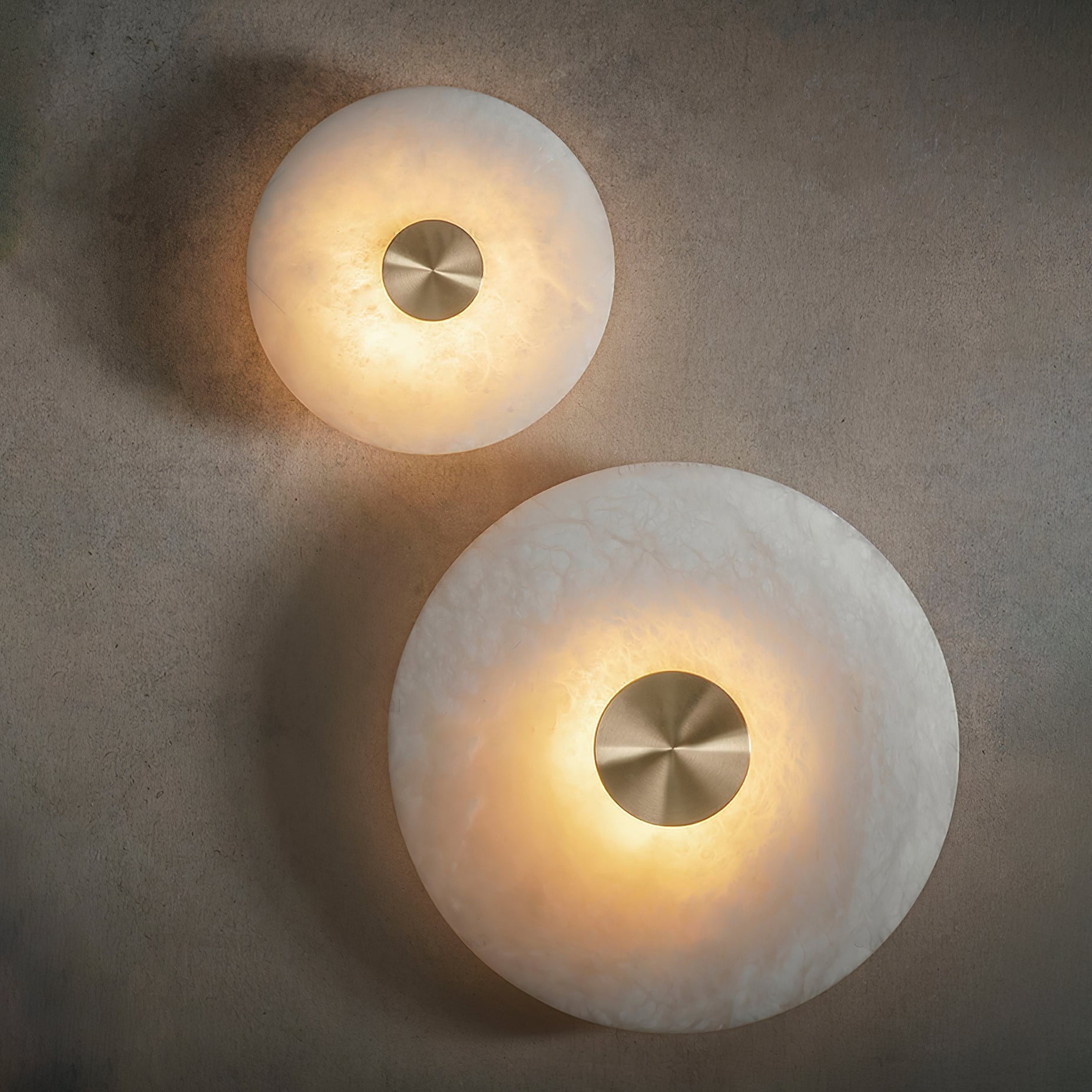 Ildvuvyu Alabaster Wall Lamp