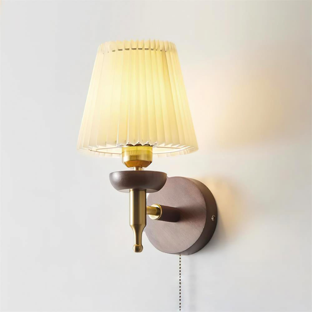 Blixen Wall Lamp Fabric Classic Gold Walnut Bedroom