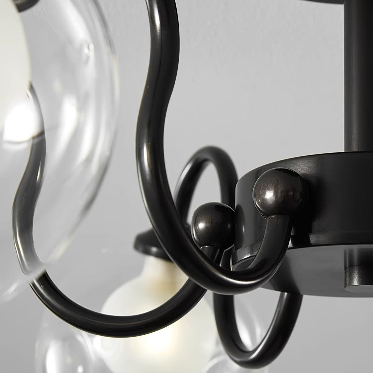 Avenaria Ceiling Light
