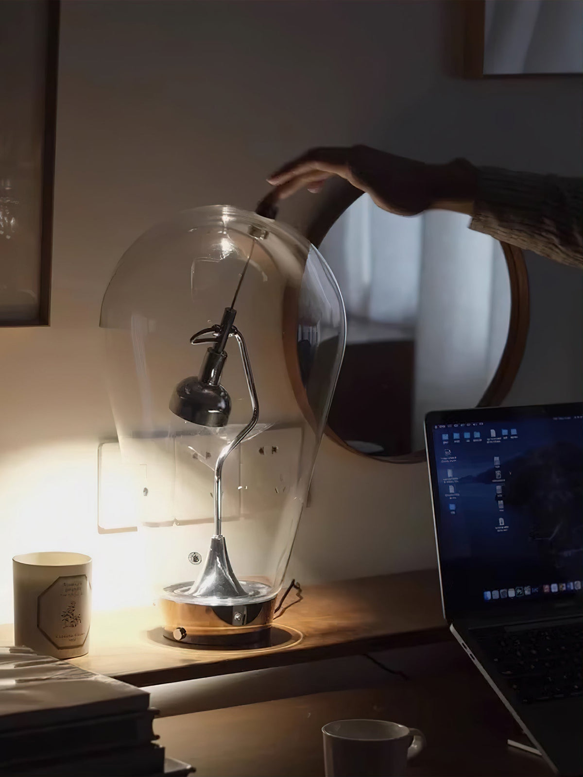 Blow Table Lamp