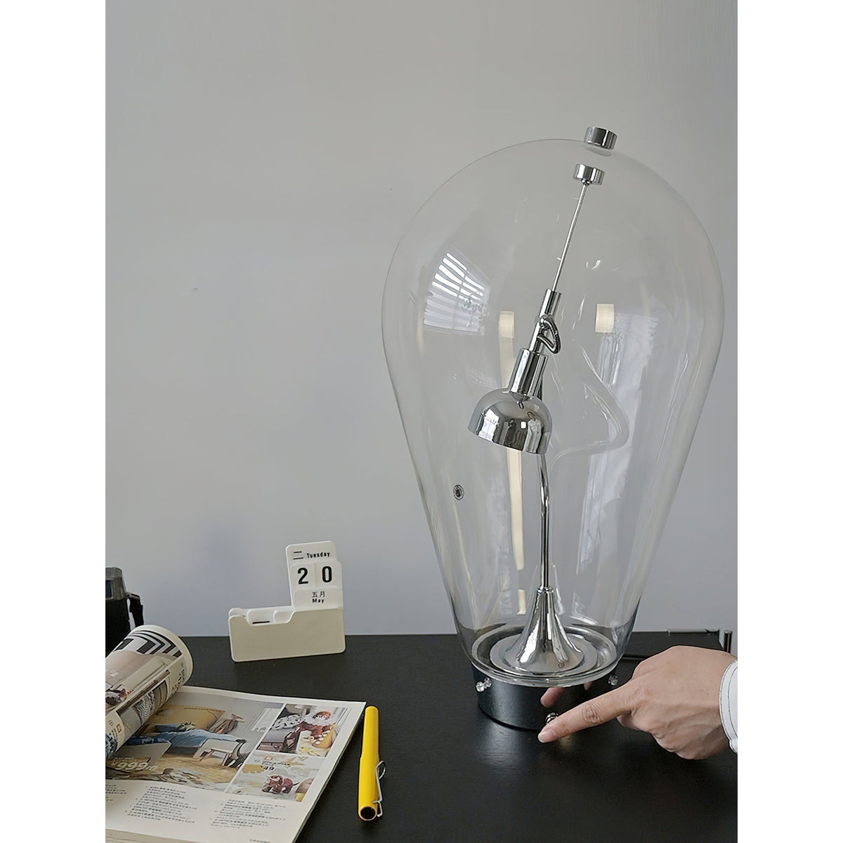 Blow Table Lamp