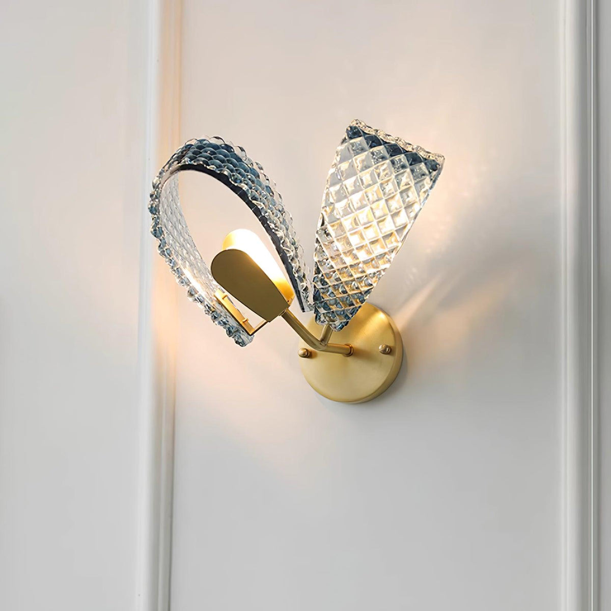 Thinel Wall Lamp