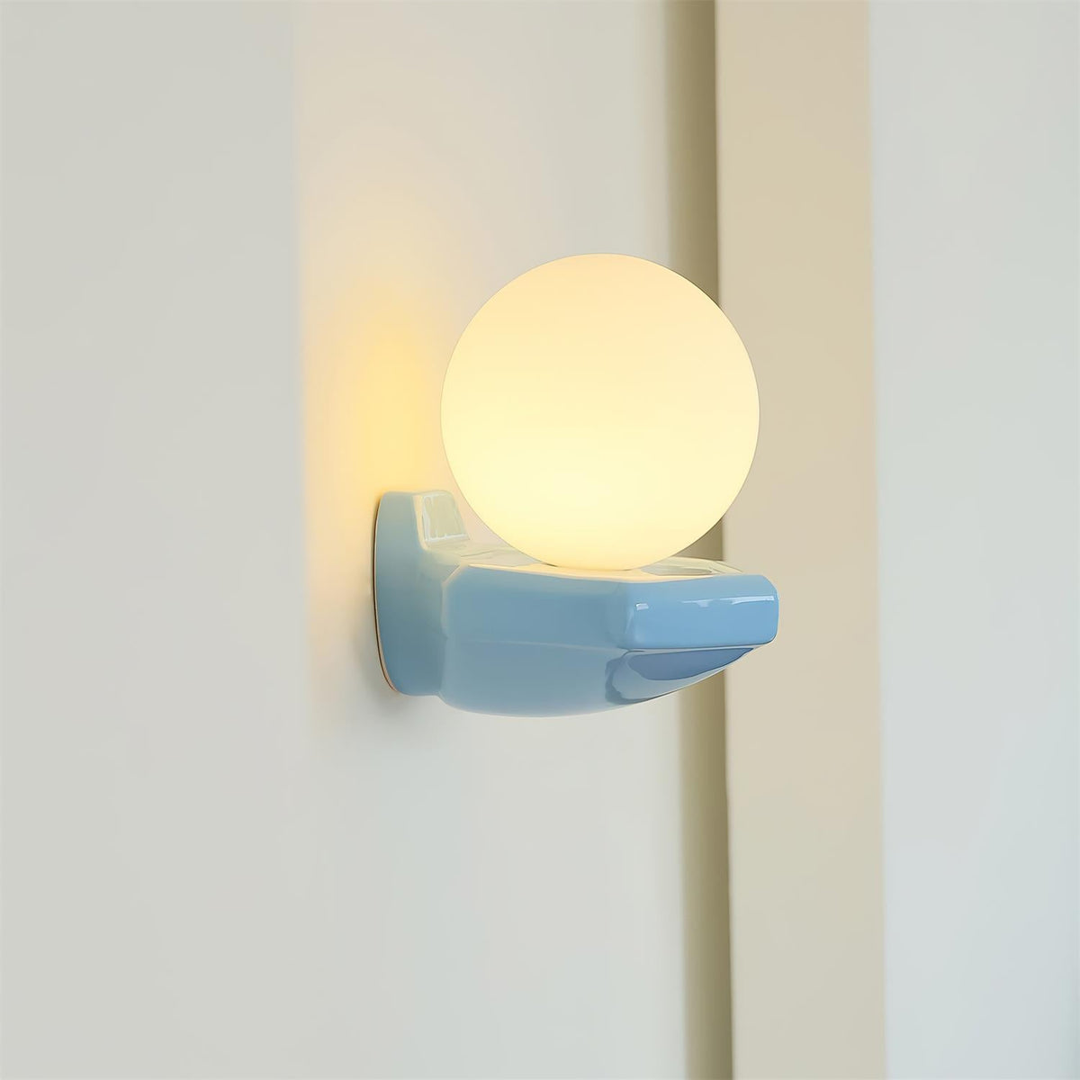 Viraerella Wall Lamp