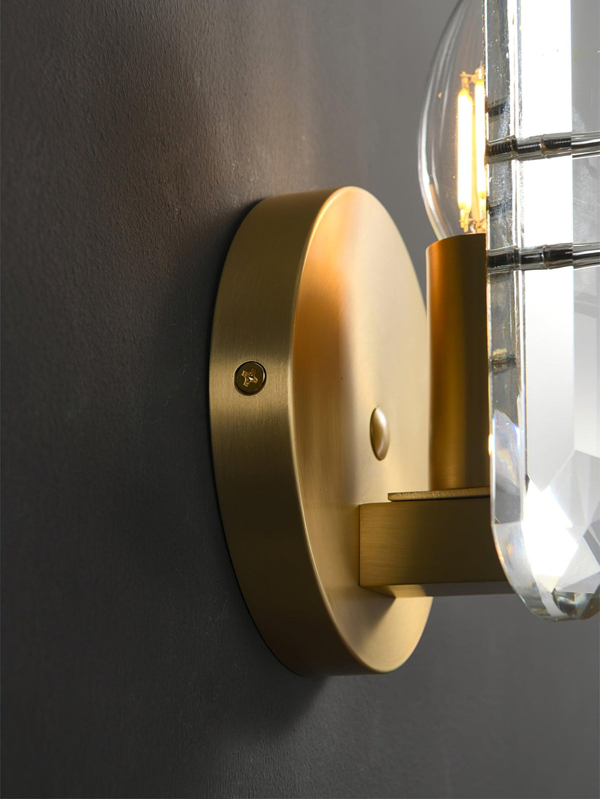 Gevon Postmodern Luxury Crystal Sconce Wall Lamp