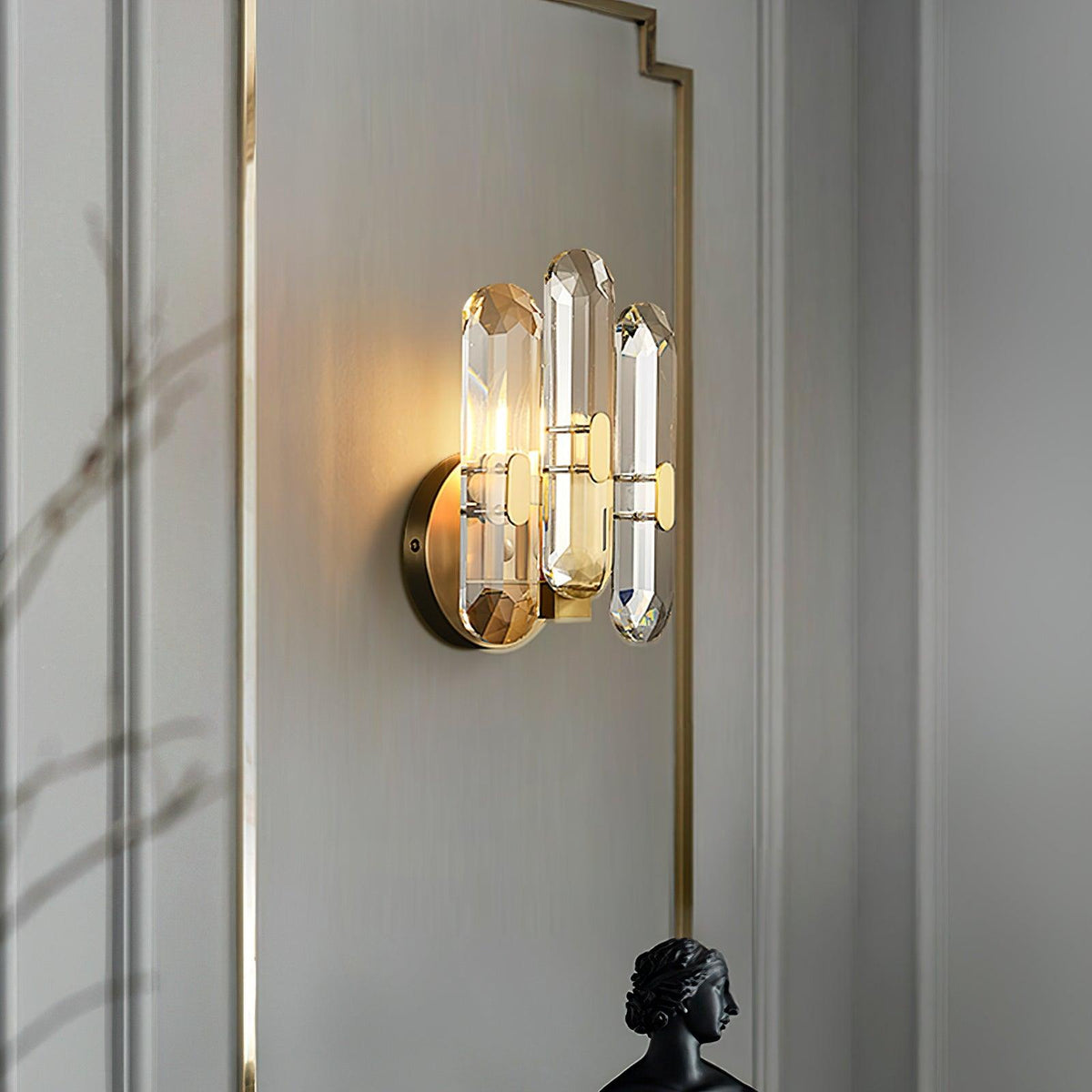 Gevon Postmodern Luxury Crystal Sconce Wall Lamp