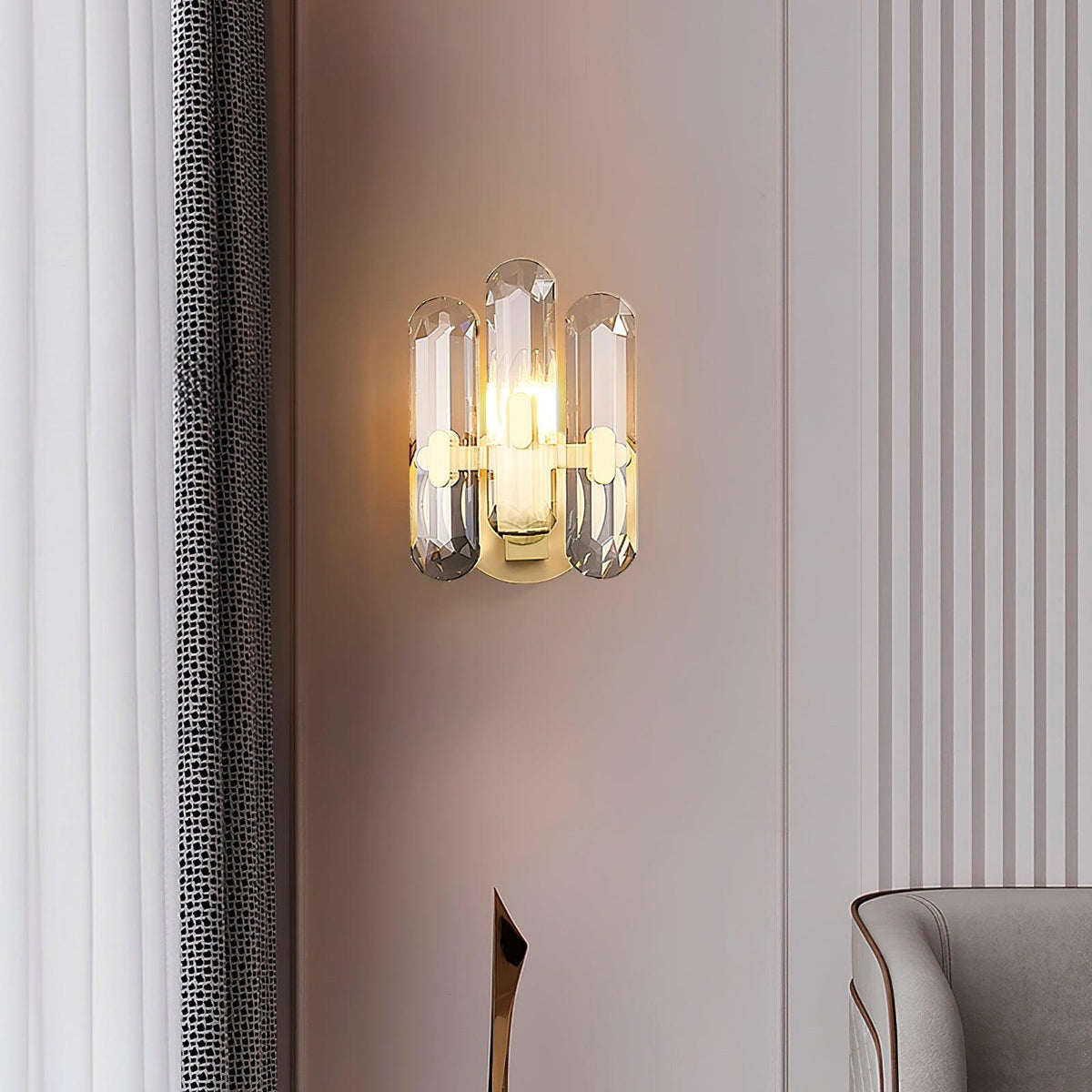 Gevon Postmodern Luxury Crystal Sconce Wall Lamp