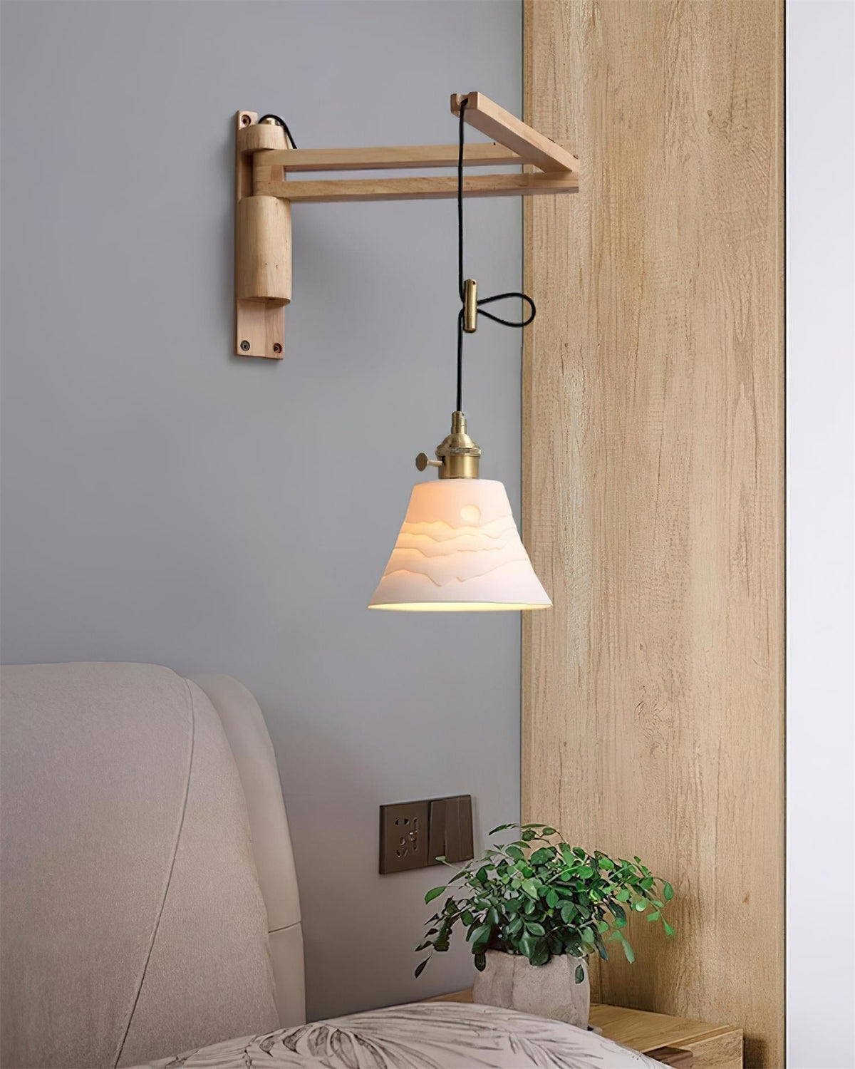 Sorenette Wall Lamp