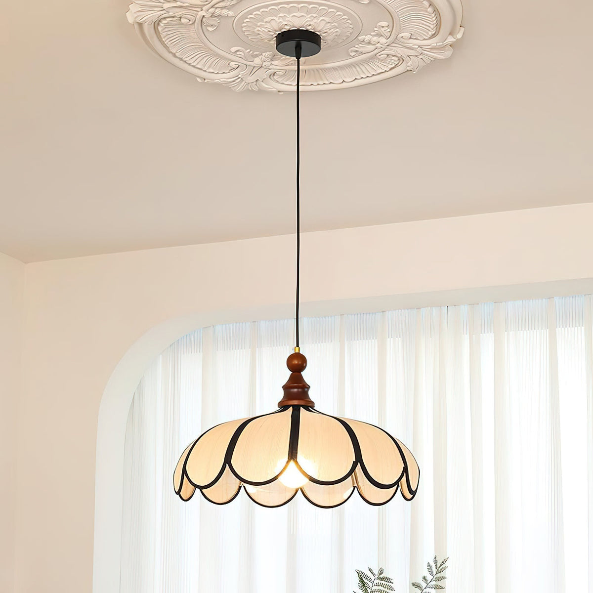 Orelelise Pendant Light