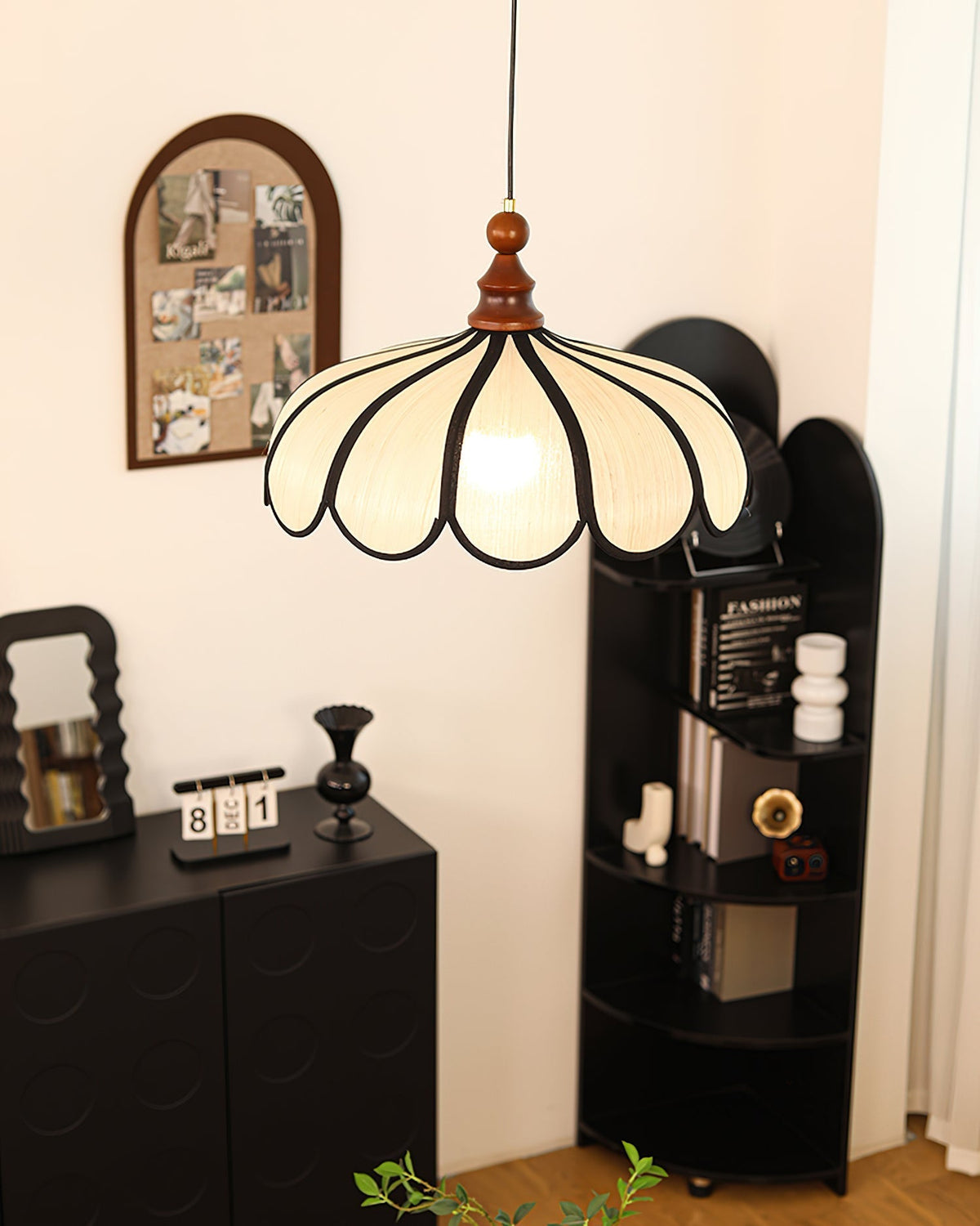 Orelelise Pendant Light