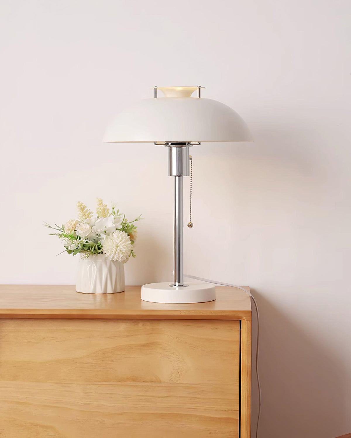Elaelelia Table Lamp