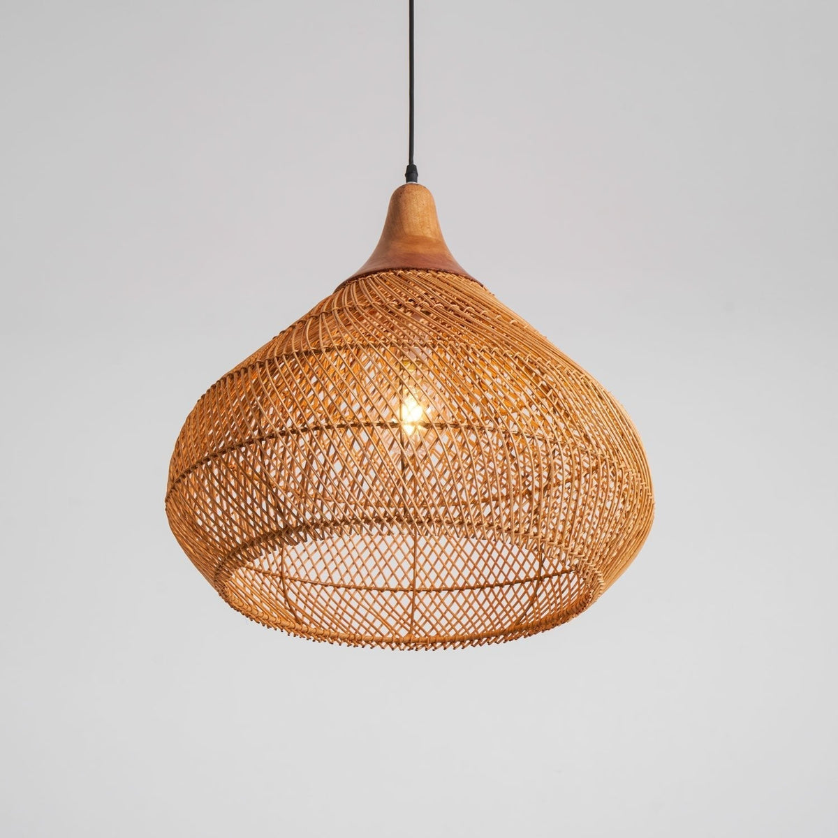 Solavn Rattan Wood Pendant Lamp