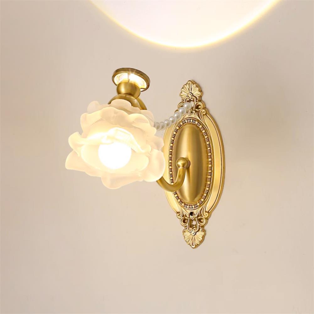 Zoey Brass Floral Wall Lamp